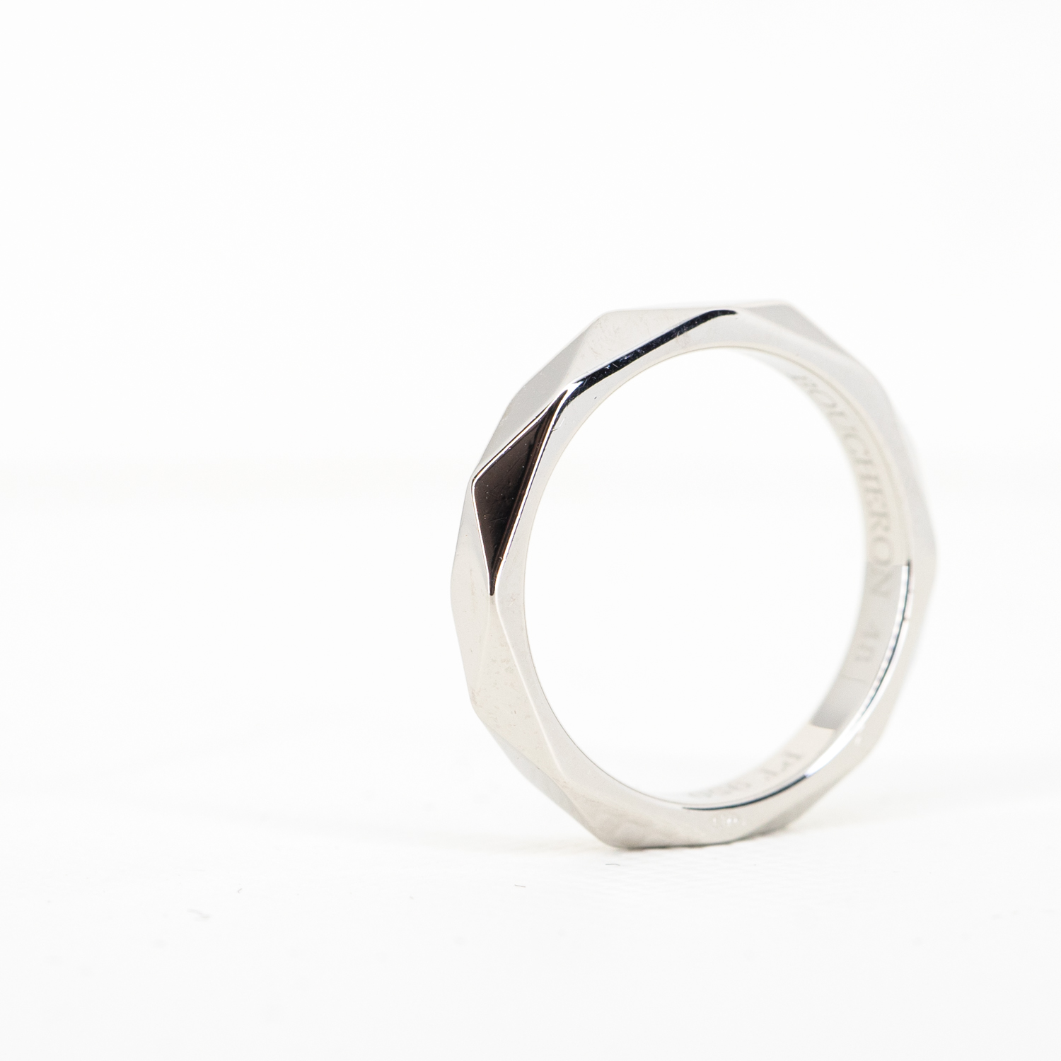 แหวน Boucheron Facette Band Platinum950 ไซส์ 48# (Used) +กล่องและการ์ด