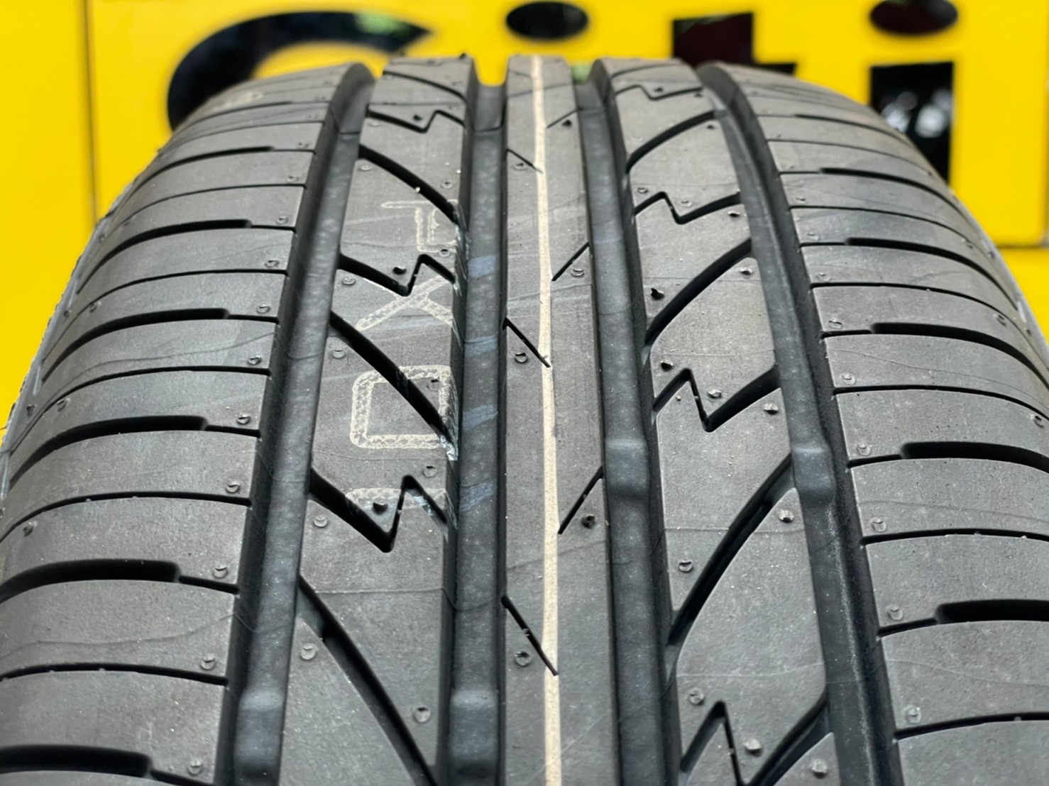 ยางใหม่DAYTON DT30 185/55R16 ยางใหม่ปี2022