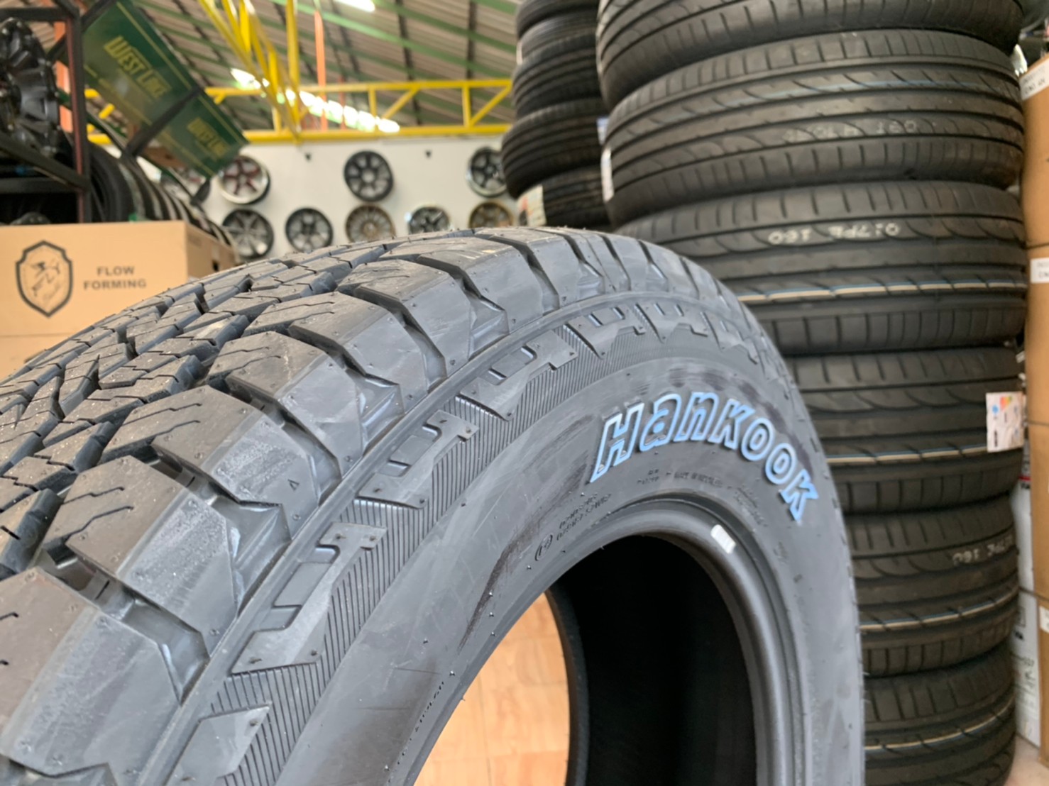 265/65R17 Hankook Dynapro AT2 ยางใหม่ปี2021