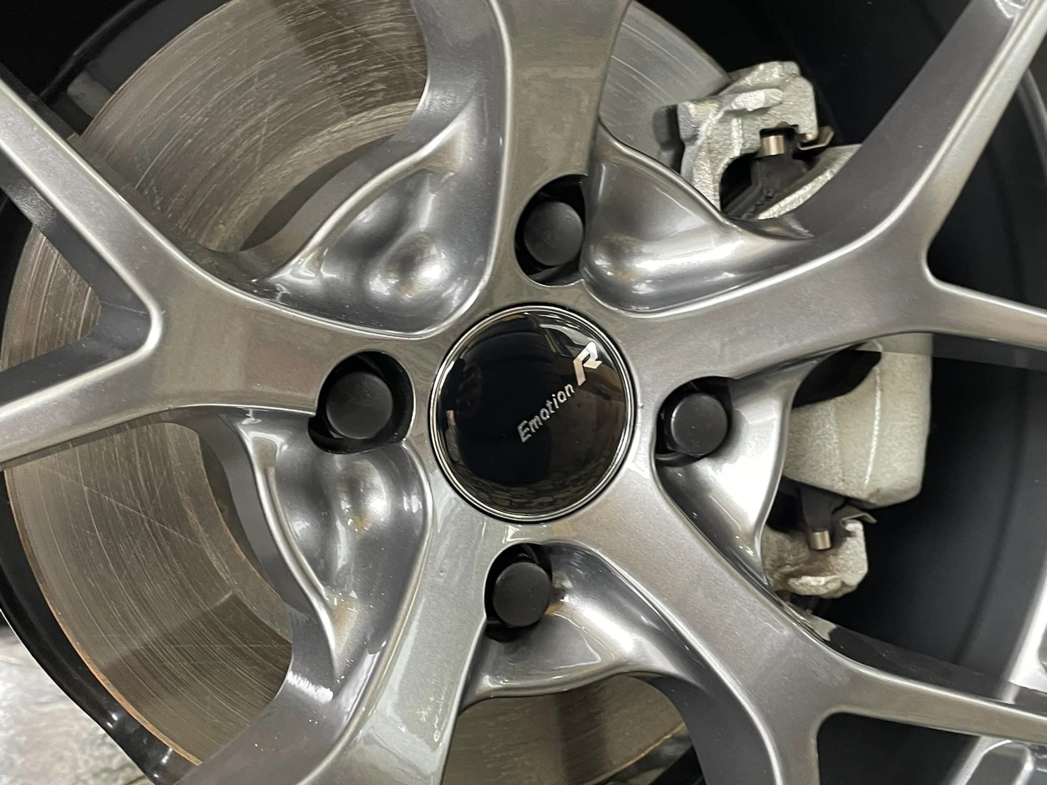 #TOYOTA_YARIS #ล้อแม็กซ์Emotion-R_17X7.5 ET35 4X100DG