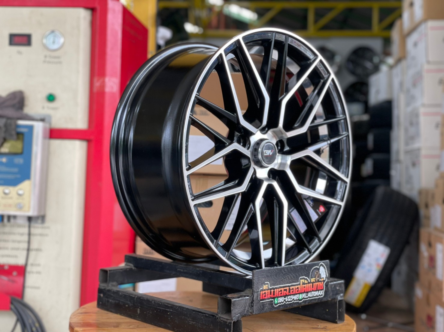ล้อแม็กซ์17 กว้าง7.5 5รู114.3 ออฟ35 สีดำหน้าเงา ล้อไทยคุณภาพดี Brightwheel