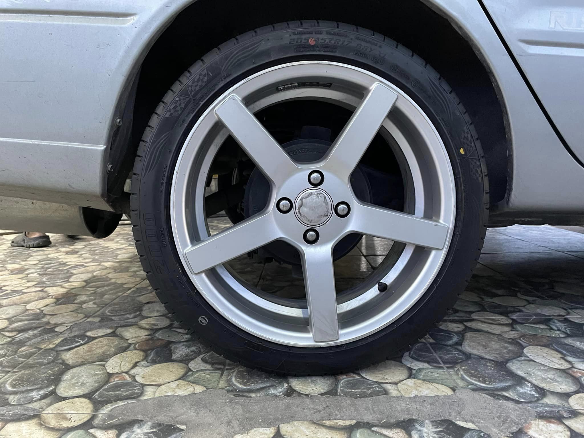 🚘 #MITSUBISHI_LANSER 🛞#OTANI #KC2000 205/45R17🛞