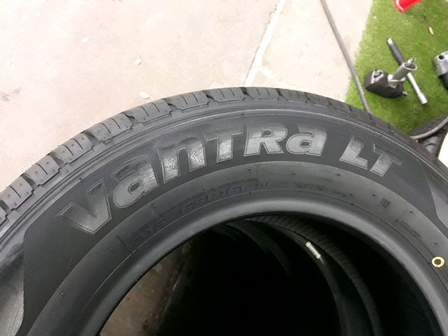 ยางใหม่ปี18 Hankook Ventra LT 215/65R16 ยางสำหรับรถปิคอัพ รถบรรทุก ยางสายพันธุ์เกาหลี คุณภาพดีราคาถูก