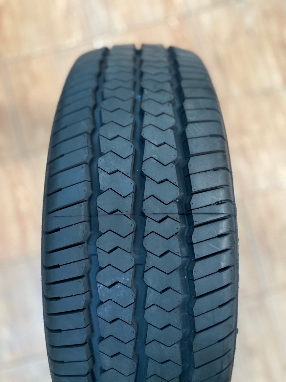 195R14 รุ่น SC328 ยี่ห้อ WESTLAKE ยางรถกะบะ พร้อมติดตั้งฟรี