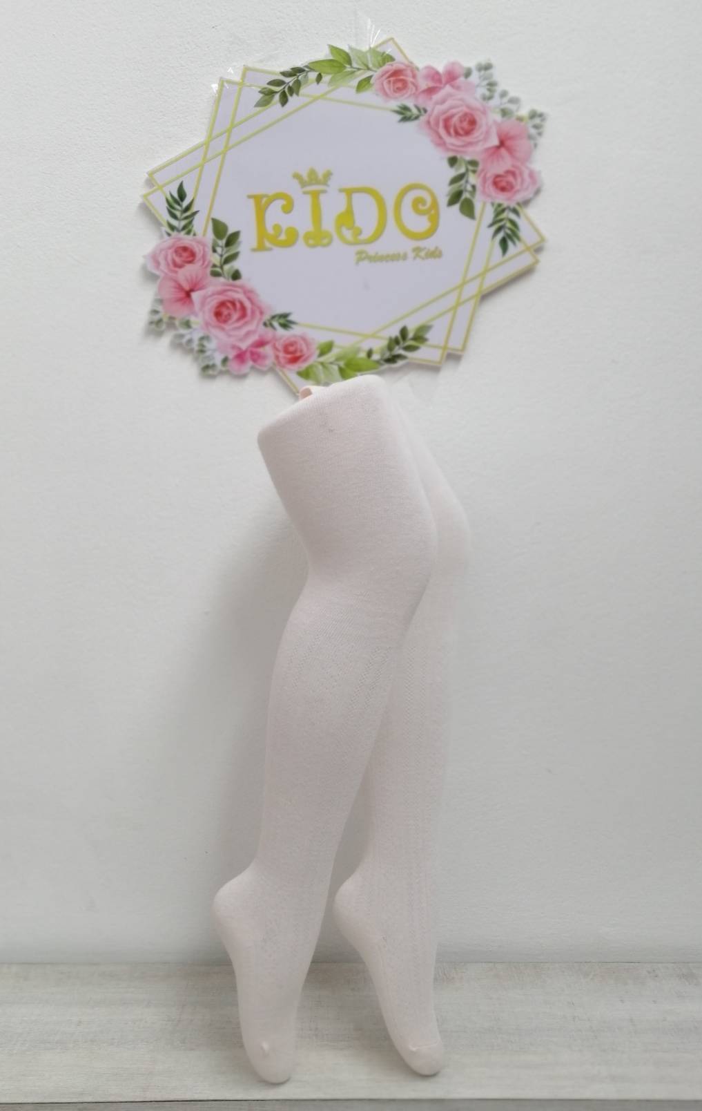 ถุงน่องเด็ก(หน้าร้านอยู่รัชดา)LTK008 สีชมพู เนื้อผ้าฉลุลายเป็นลายตรง