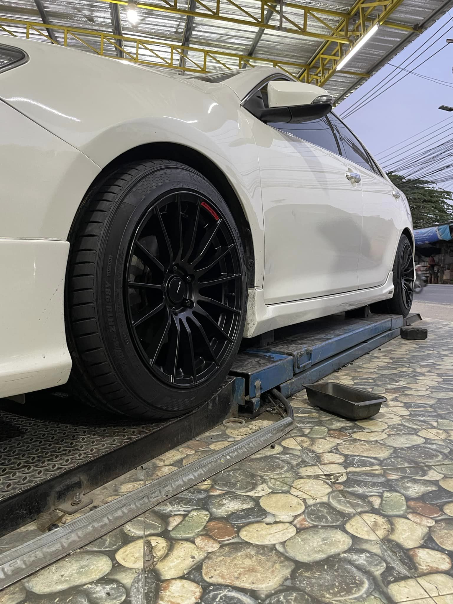 #TOYOTA_CAMRY🚘 🛞 #ล้อแม็กซ์ขอบ18 #RS005RR🛞 🛞 18x9 5x114.3 ET35 🛞 #KUMHO_PS71 235/45R18