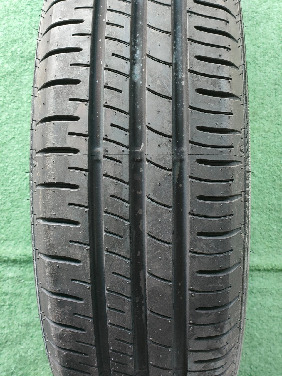 ยางใหม่ดันลอป DUNLOP SP SPORT TOURING R1 195/60R15 ยางใหม่ปี2023 (4เส้น)