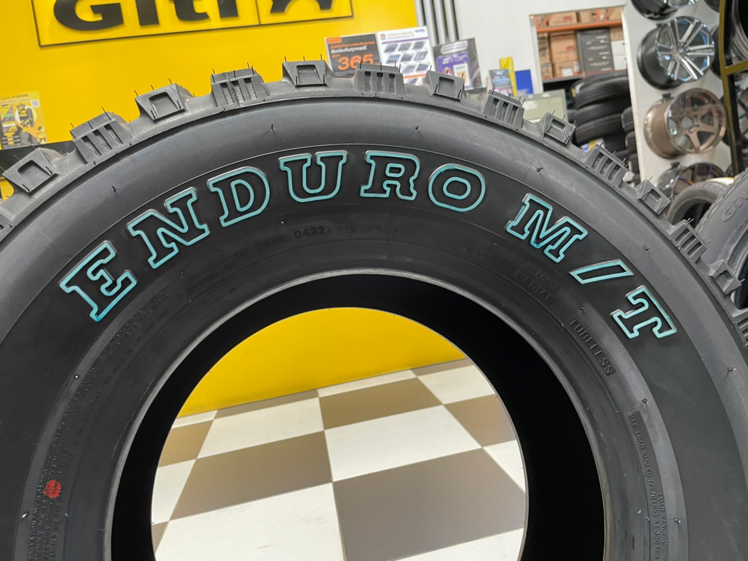 ยางใหม่สายลุยMT Mud Terrain ยางRUNWAY ขนาด31x10.5R15 ยางใหม่ปี2022 ยางสายลุย