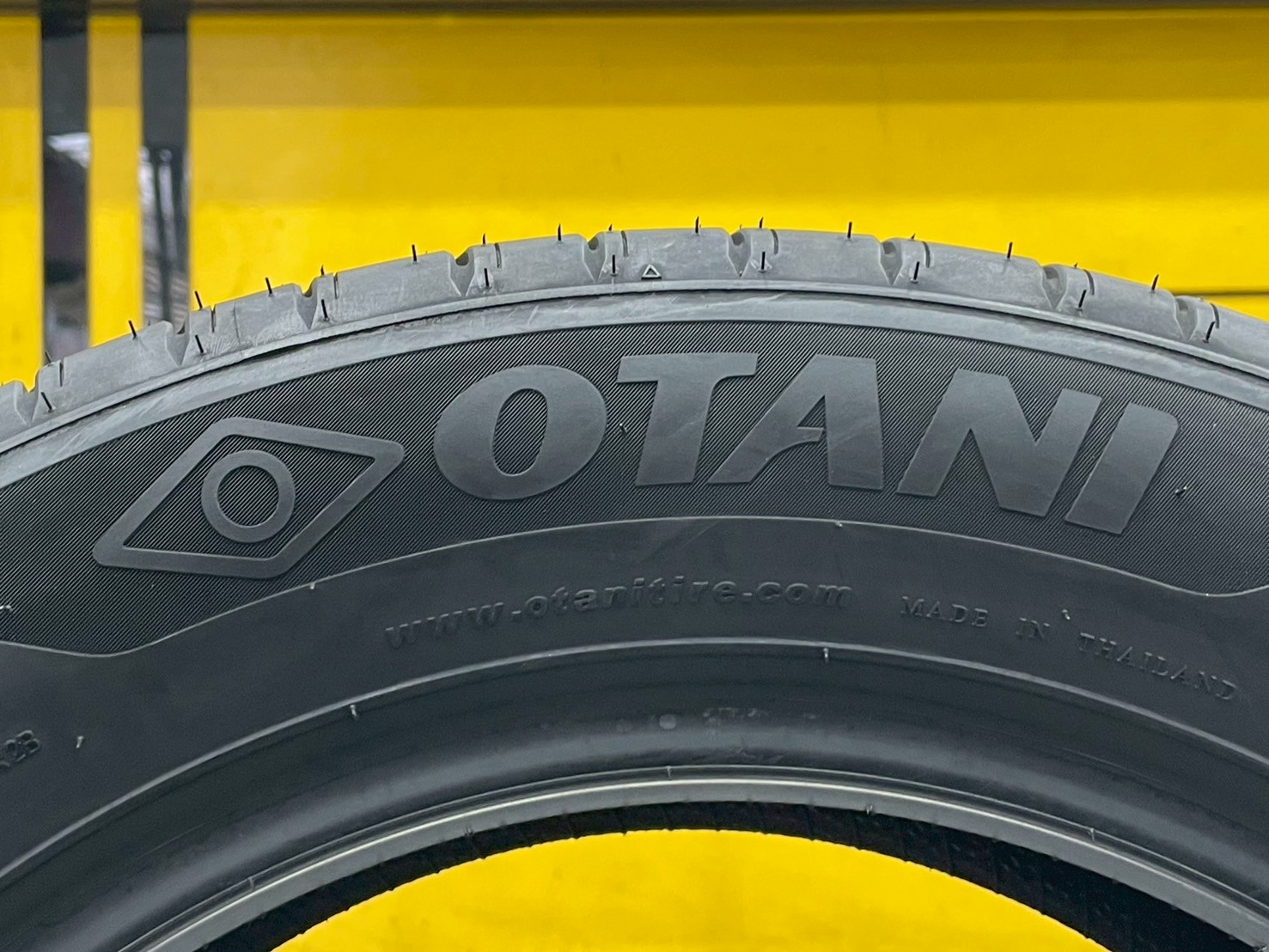 ยาง Otani KN1000 ขนาด 195/60R16 93T XL ยางใหม่ปี2025