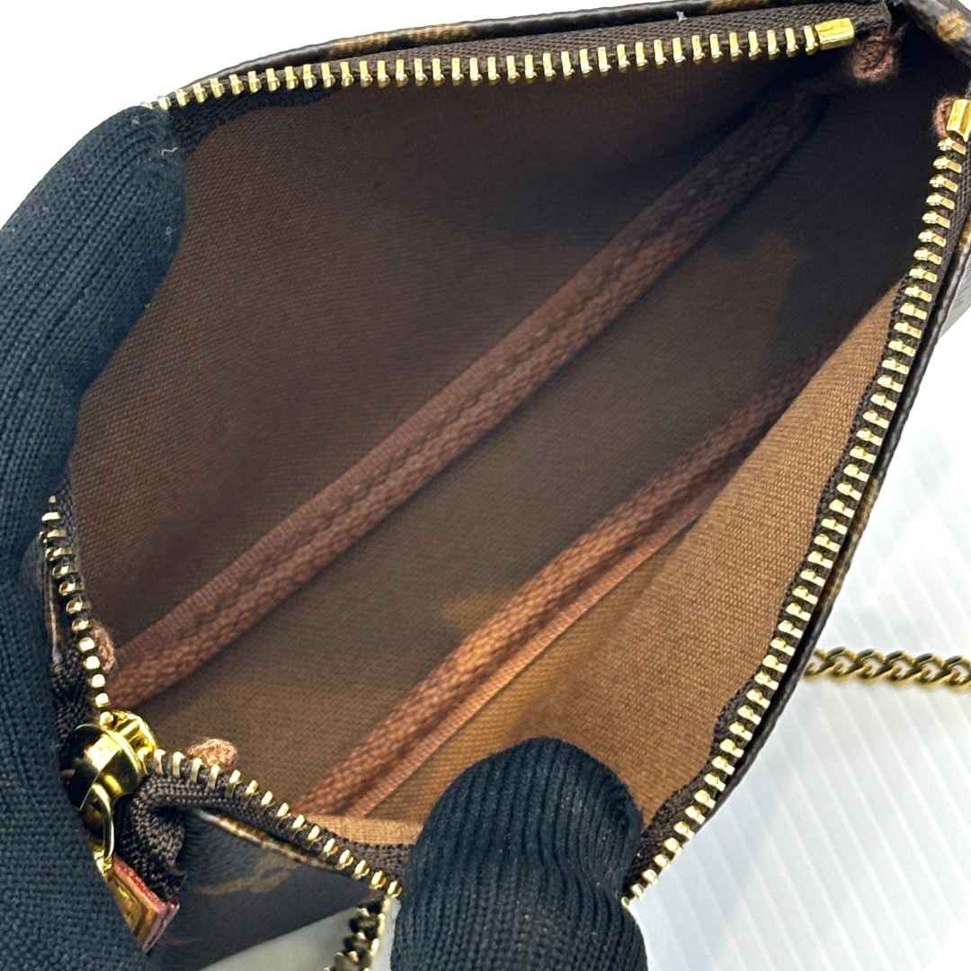 กระเป๋าLv mini pochette มือสอง