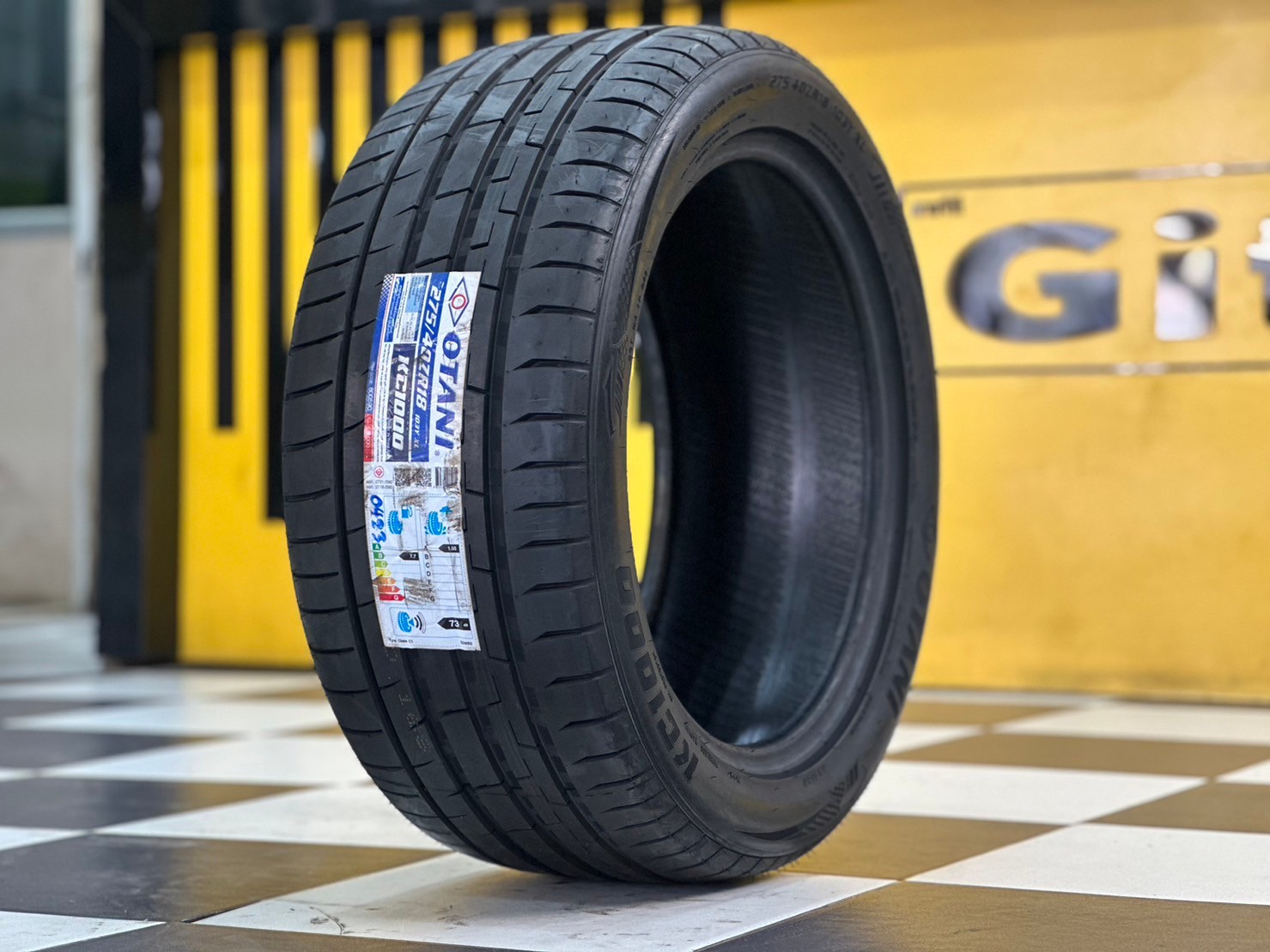 ยาง OTANI KC1000 ขนาด 275/40R18 ยางใหม่ปี2023 (มี2เส้น)