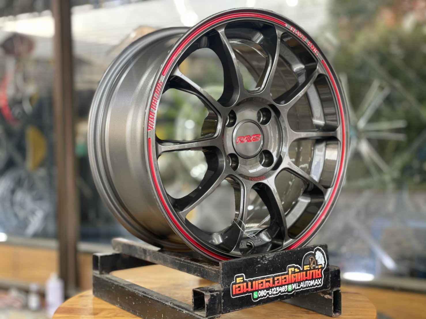 ล้อแม็กซ์ขอบ15 Brightwheels ลายZE40 BW40 ขอบ15 กว้าง7 ออฟ35 4รู100 สีเทากันเส้นขอบแดง(F-MD Full ED Red)