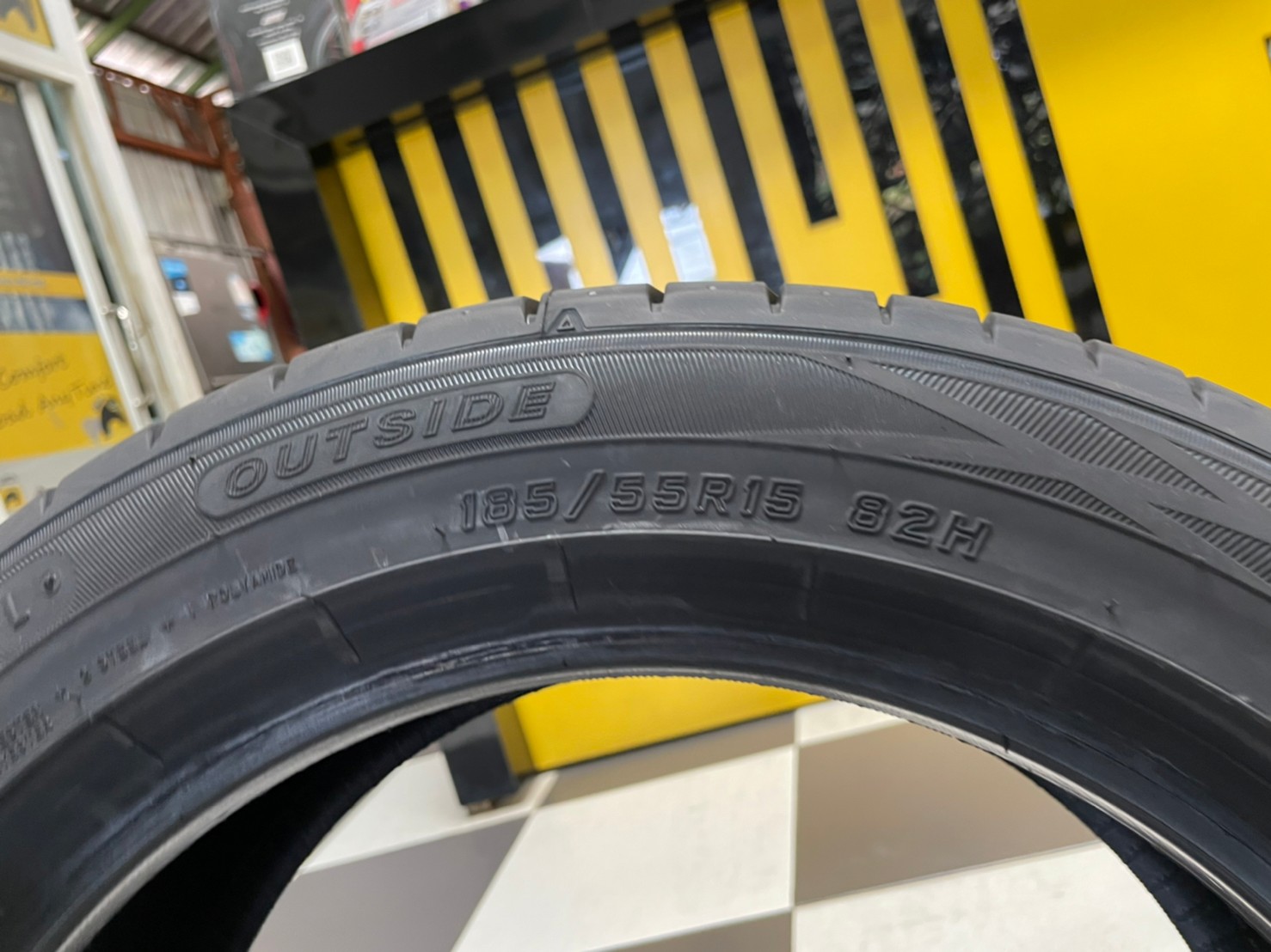 185/55R15 ยางใหม่ DUNLOP SP TOURING R1 ยางใหม่ปี2022
