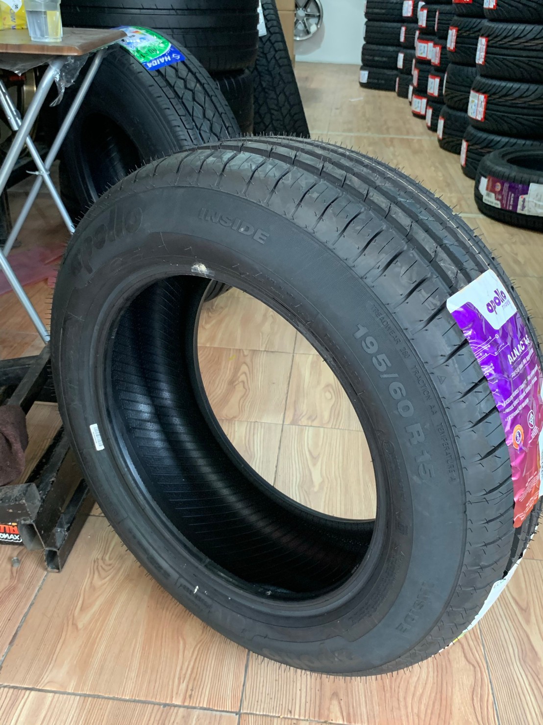 ยางApollo Aspire4G 225/45R18 ยางสปอร์ตคุณภาพดี นุ่มเงียบ ยางปี2021