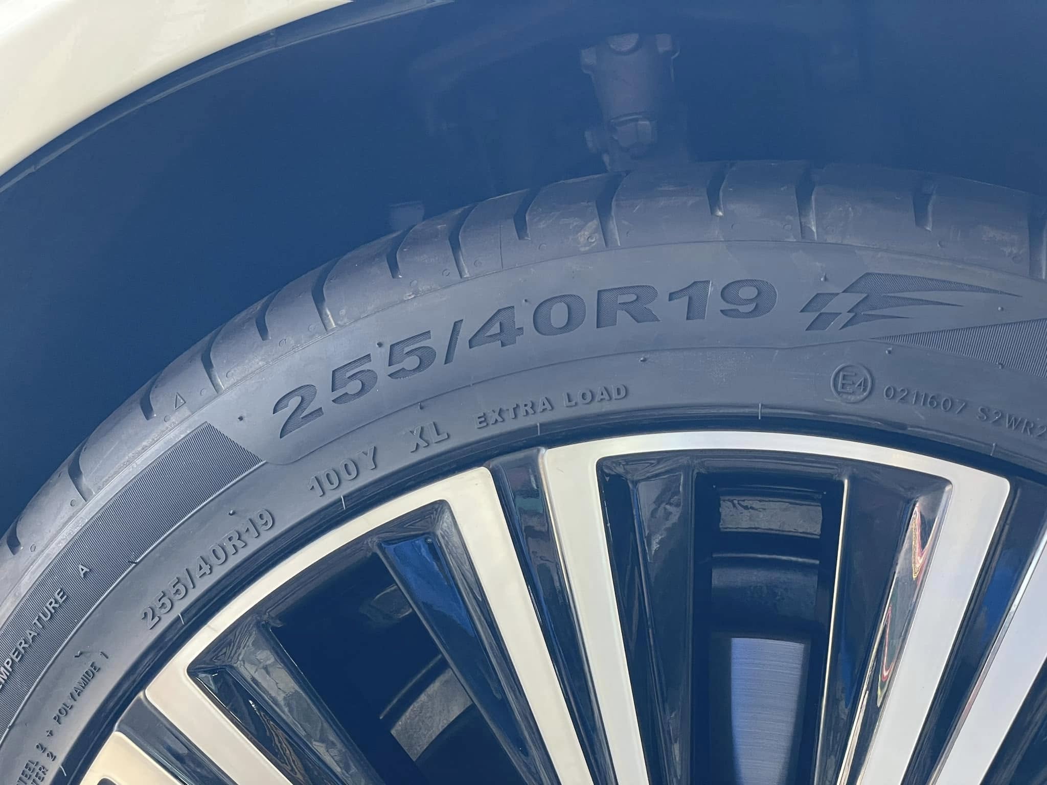 🚗#AUDI_S90🛞เปลี่ยนยาง 🛞#ยางจีที #ยางสปอร์ตสมรรถนะการขับขี่สูง 🛞 🛞#Giti_SportS2 255/40R19🛞