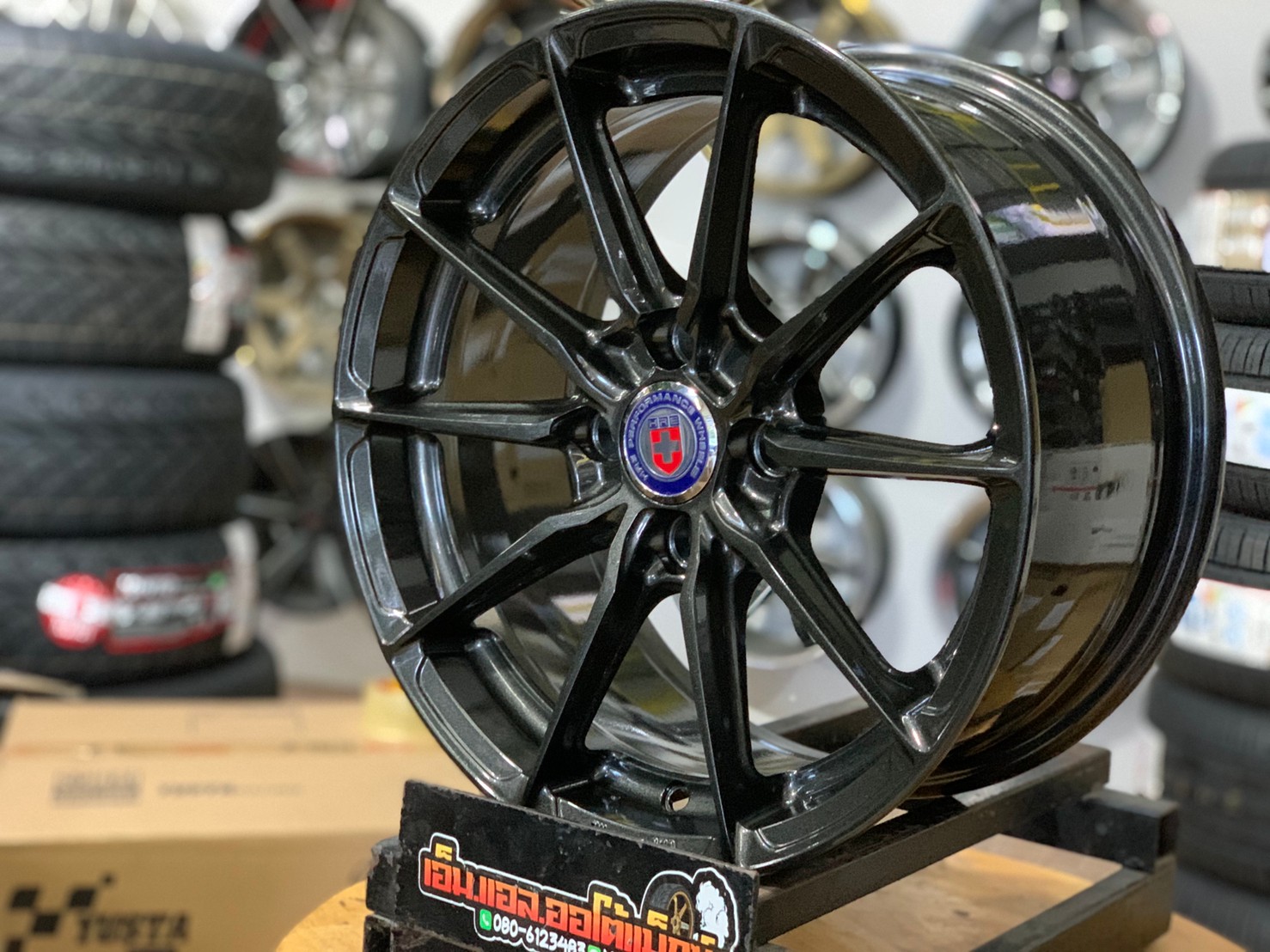 ล้อแม็กขอบ15 SSW 4รู100 กว้าง7 ออฟ38 สีเทากันเมทาลิค สวยหรู