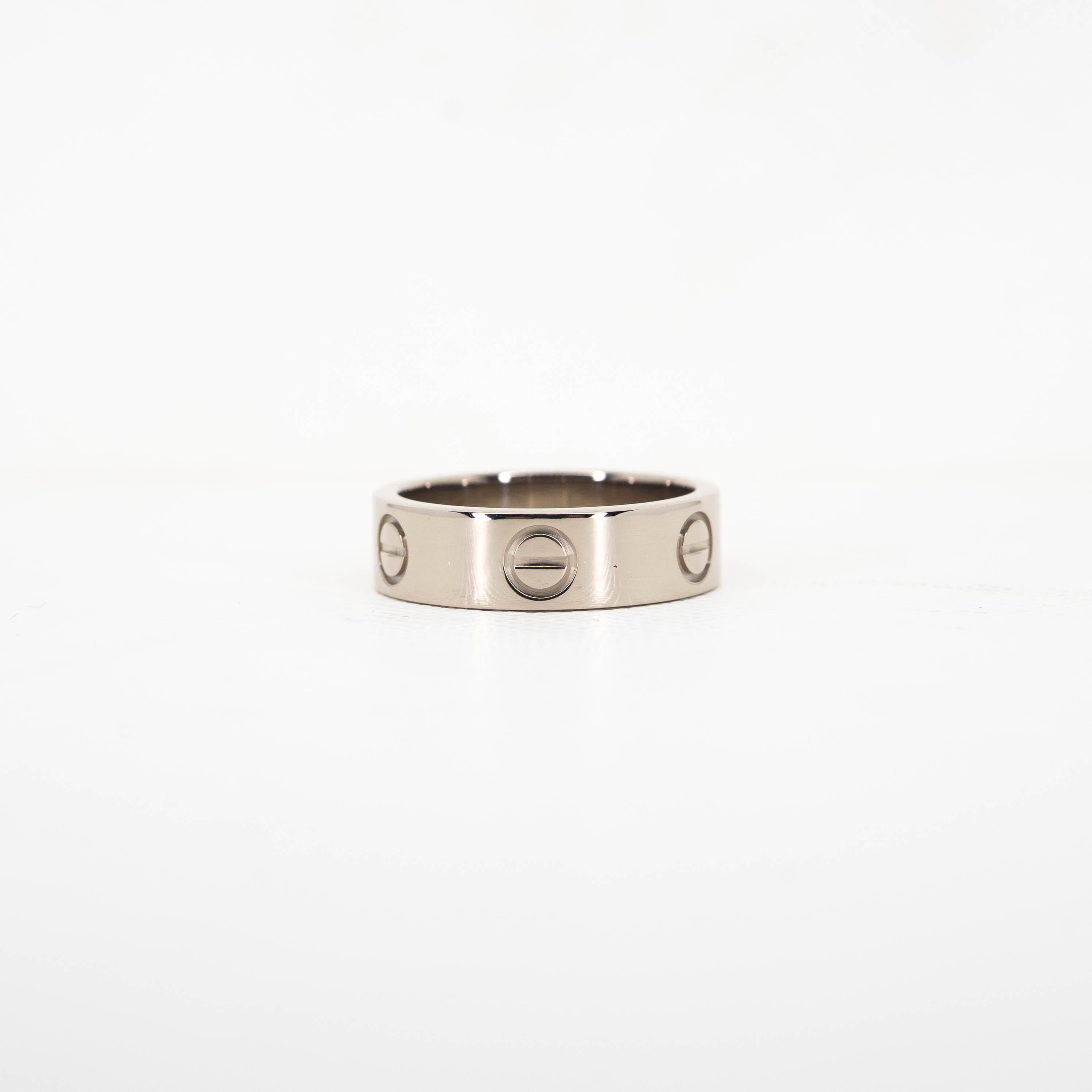 แหวน Cartier Love ทองขาว18K ไซส์ 53# (Used)