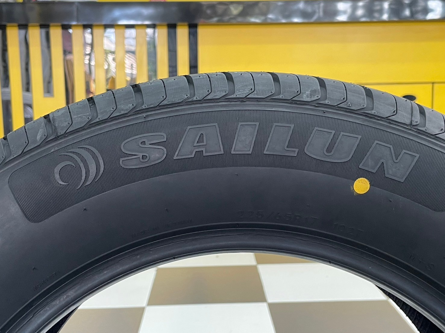 SAILUN ATREZZO SH406 225/65R17 ยางใหม่ปี2024