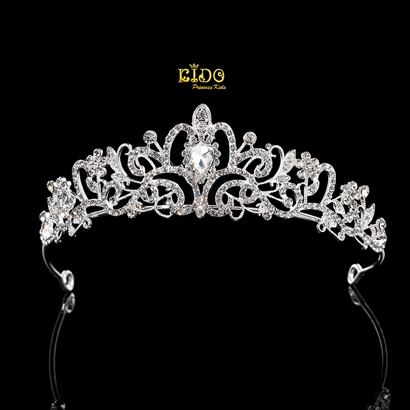 มงกุฎเด็ก(หน้าร้านอยู่รัชดา)KF684 สีเงิน มงกุฎเจ้าหญิง ลายโค้งเพชรกลาง สวยหรู