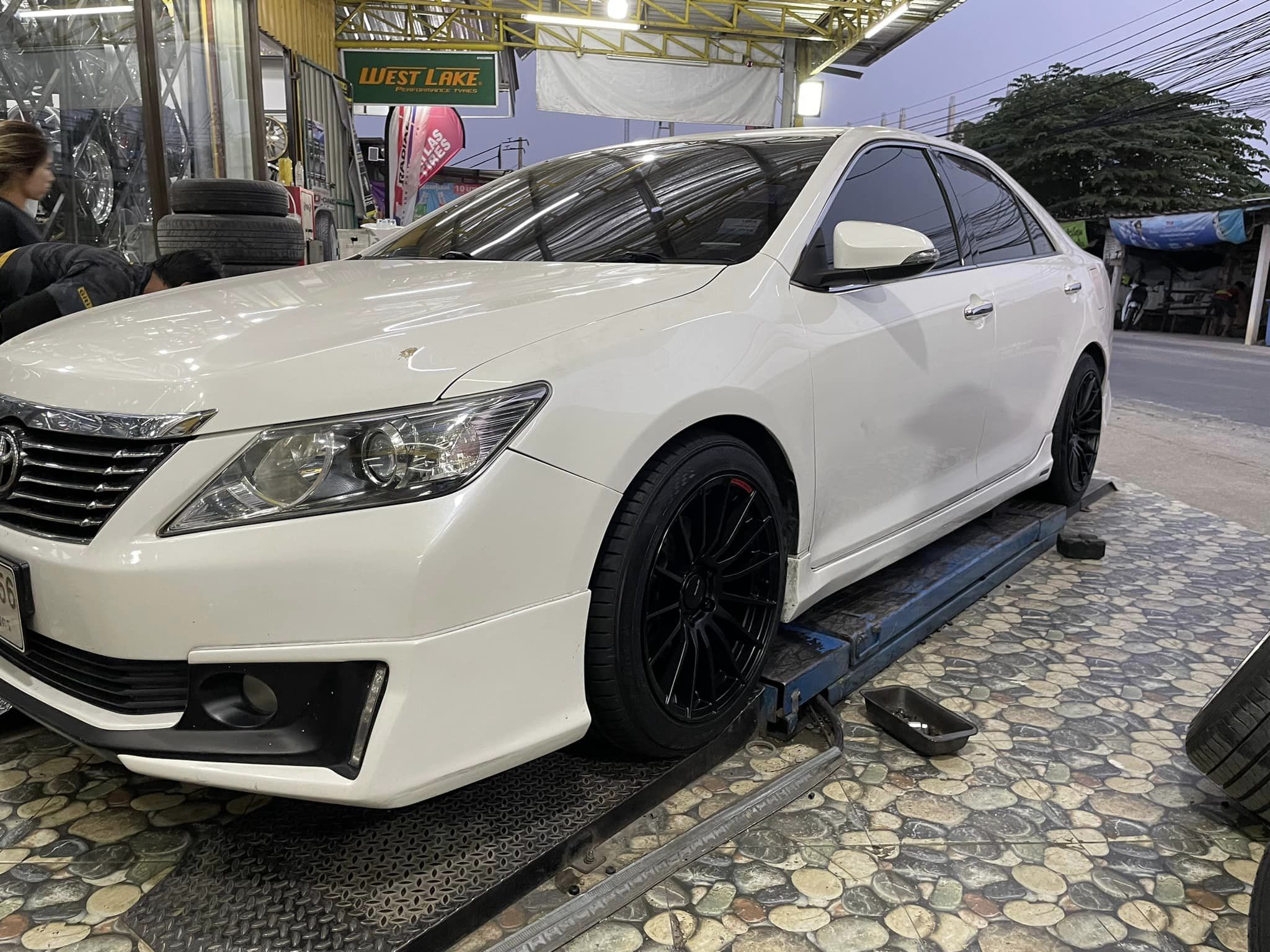 #TOYOTA_CAMRY🚘 🛞 #ล้อแม็กซ์ขอบ18 #RS005RR🛞 🛞 18x9 5x114.3 ET35 🛞 #KUMHO_PS71 235/45R18