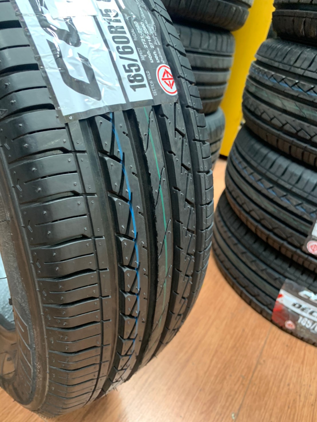 ยางใหม่Cosmis 185/60R15 ยางคุณภาพดี นุ่มเงียบยางใหม่ปี2021