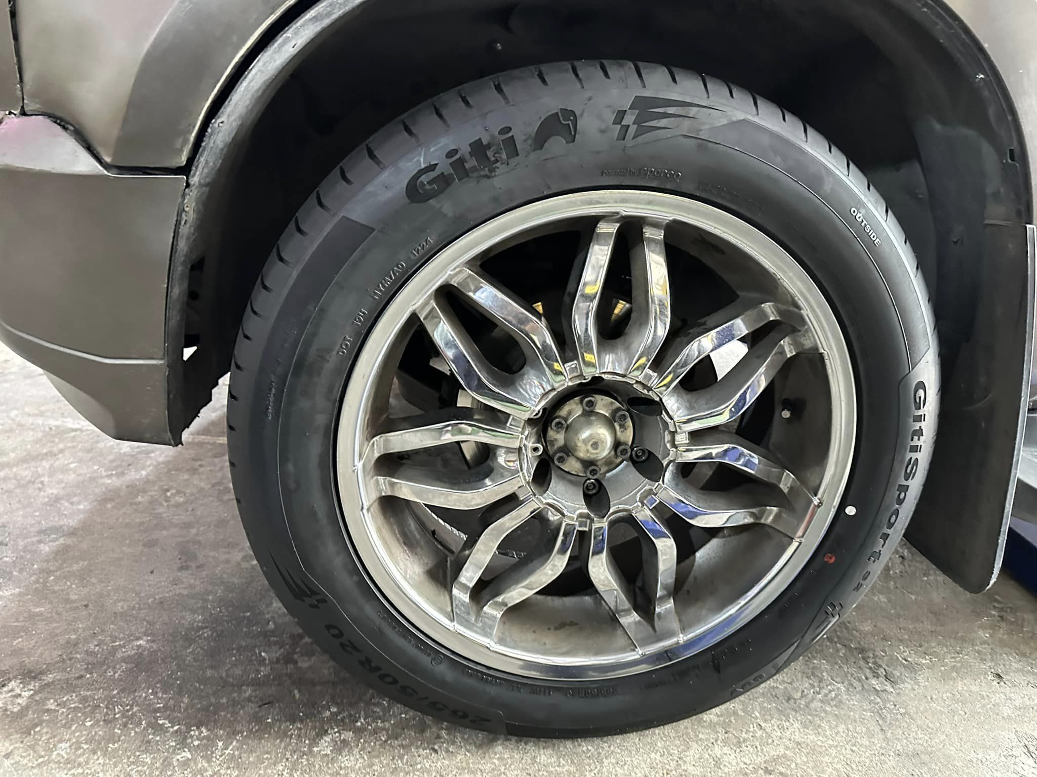 🚘 #Chevrolet_Trailblazer 🛞#Giti #SportS2 SUV 265/50R20