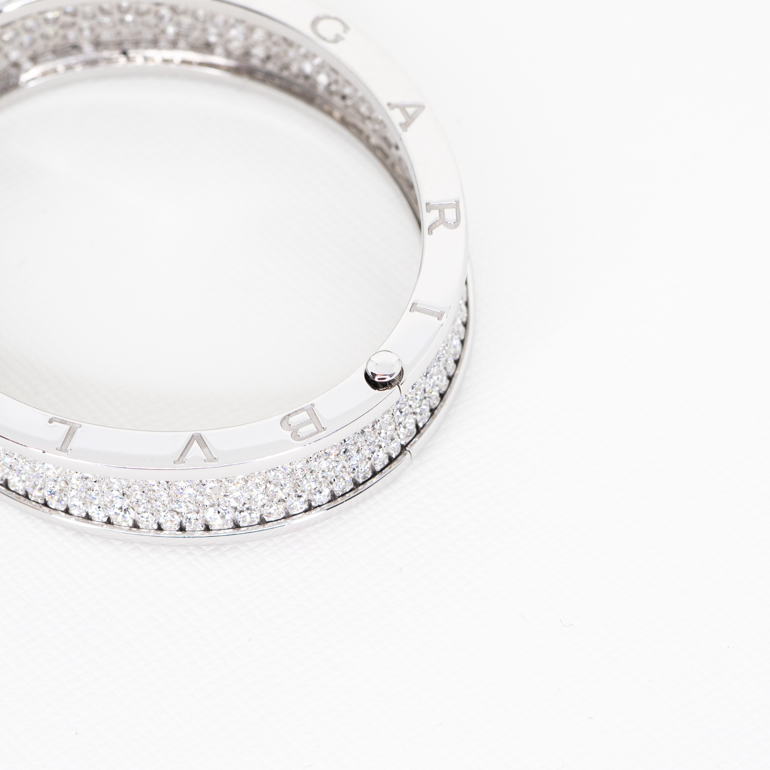 **Sold** กำไล Bvlgari B.zero1 large bangle bracelet with pavé diamonds on the spiral ทองขาว18K ref.347715 ไซส์Size Small (Used) +ใบเสร็จShopไทย2018