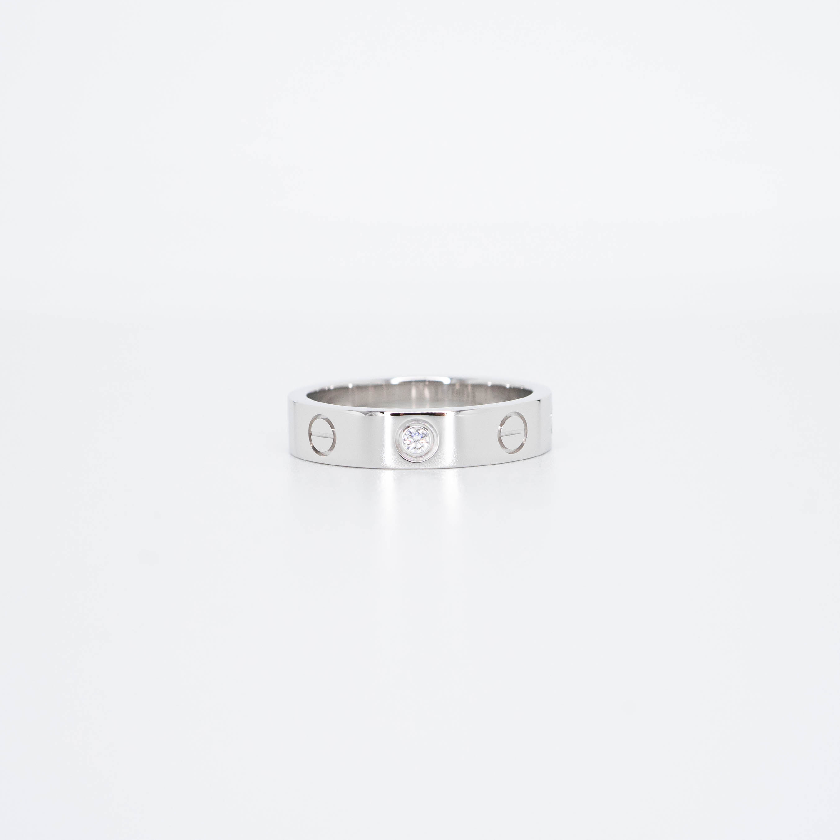 แหวน Cartier Love band 1Diamond ทองขาว18K ไซส์ 50# (Used)