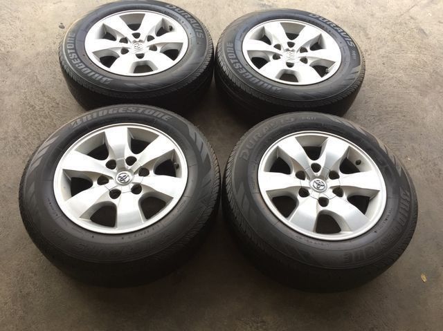 ล้อแม็กซ์ Toyota ขอบ16ขนาด6รู139 พร้อมยางBridestone ยางปี16สำหรับรถตู้ รถกระบะ