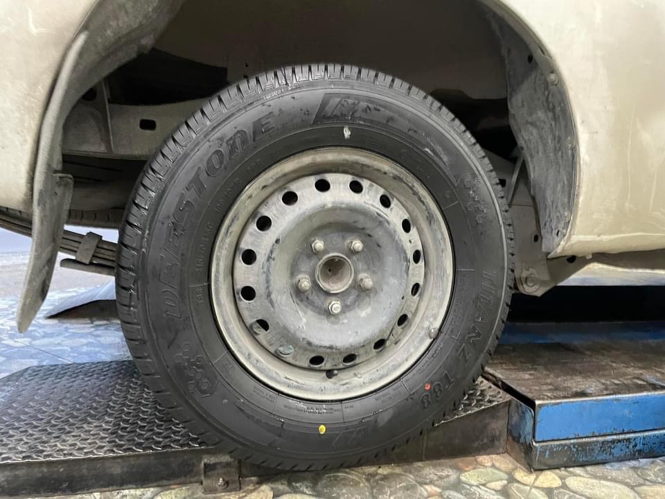 TOYOTA_VIGO🛻เปลี่ยนยาง #DEESTONE #T88 215/70R15ยางกระบะบรรทุกคุณภาพดีสุดคุ้ม