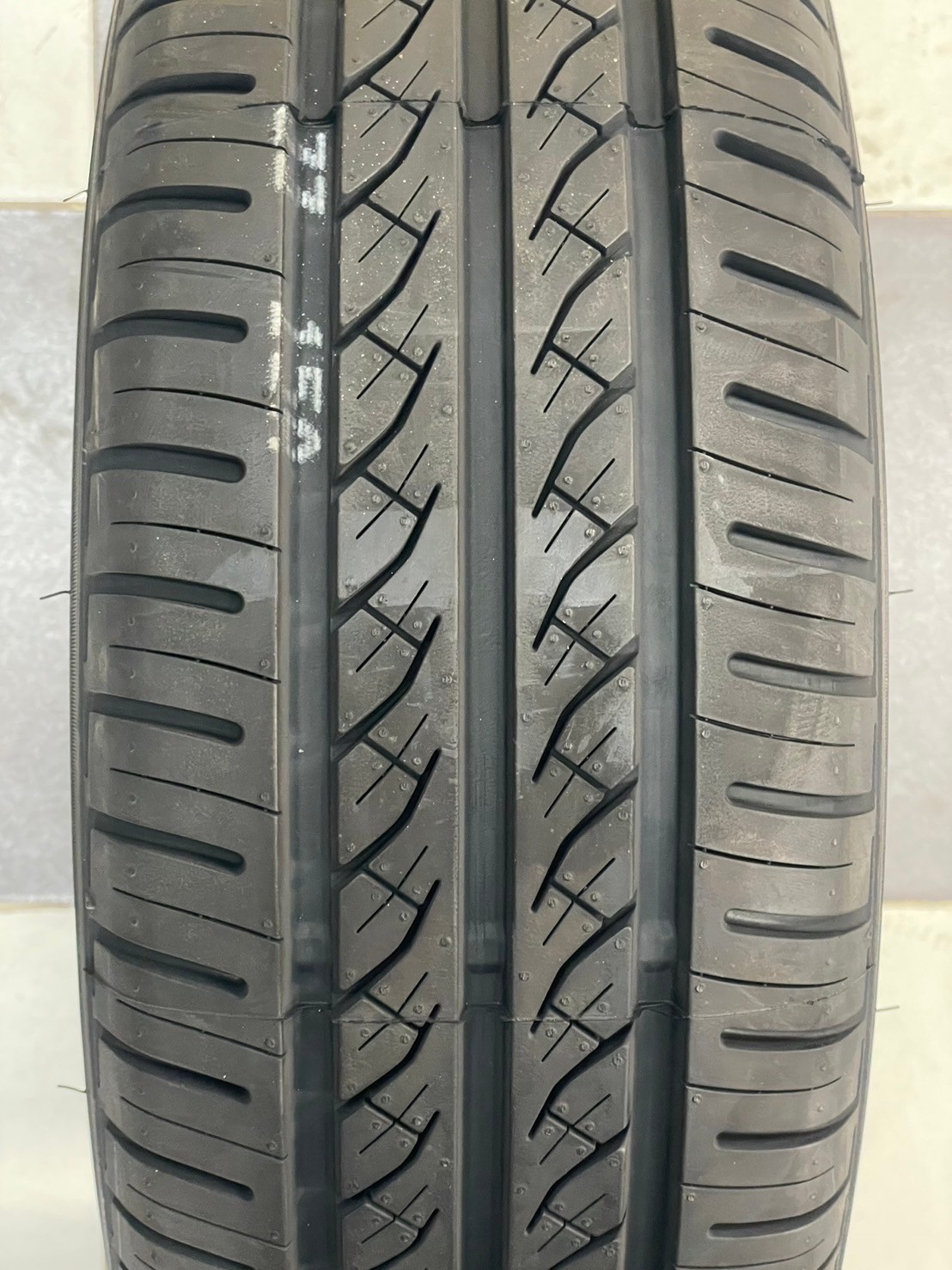 #ยางใหม่โยโกฮาม่า #YOKOHAMA A.Drive 215/60R16 ยางใหม่ปี2024