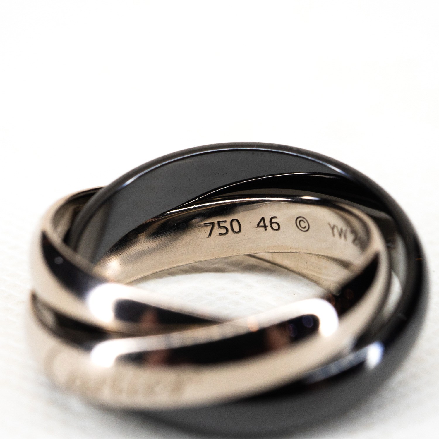แหวน Cartier Trinity Classic Ceramic ทองคำขาว 18K และ เซลามิก ไซส์46# +กล่องและการ์ด (Used)