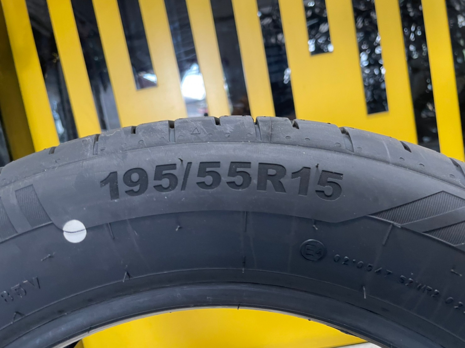 Giti Synergy H2 195/55R15 ยางใหม่ปี2023 ราคาโปรโมชั่นพิเศษ พร้อมติดตั้งฟรี