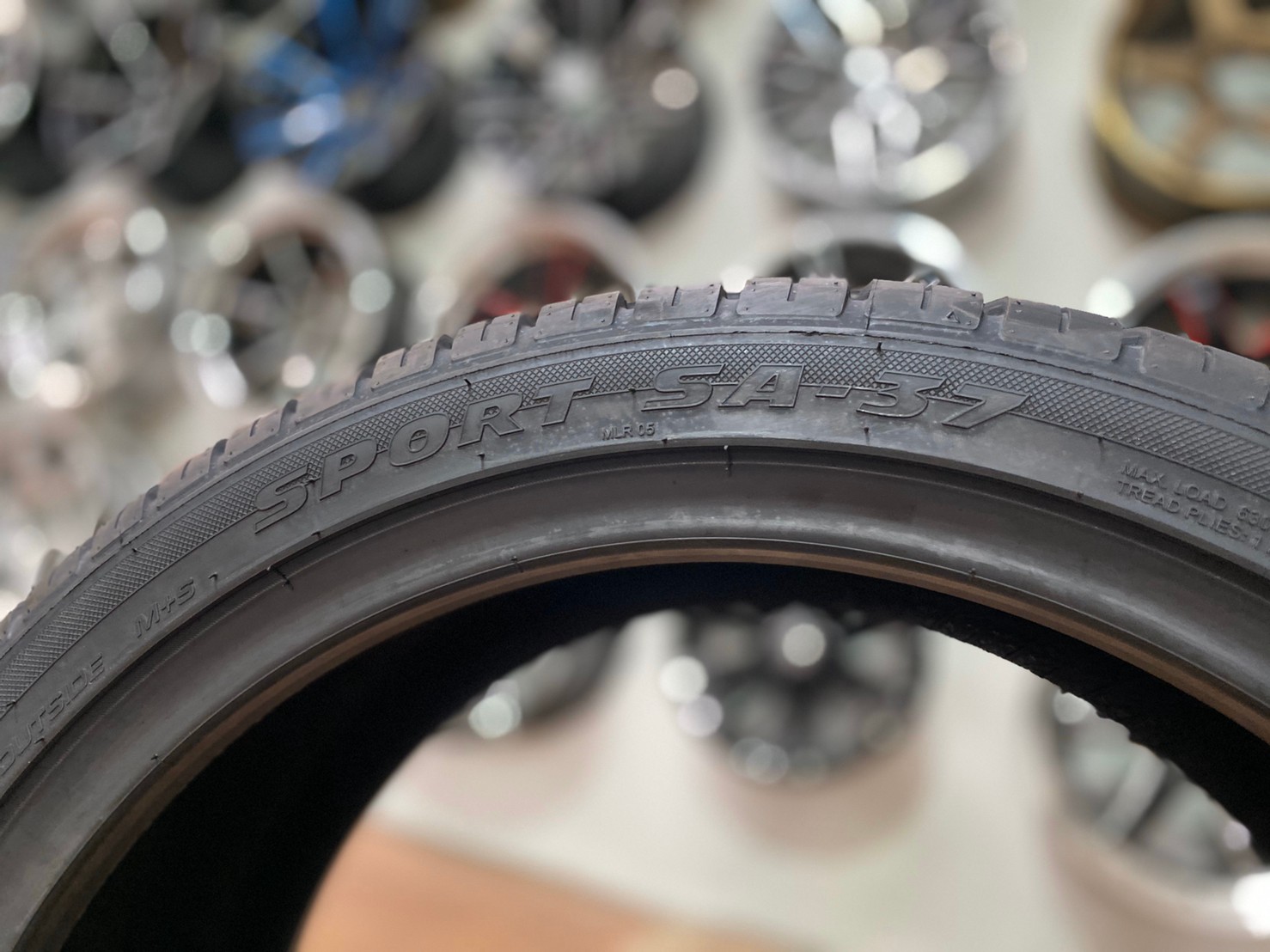 225-40R18 Goodride กู๊ดไดร์ ยางไทยคุณภาพดี พร้อมติดตั้งฟรี