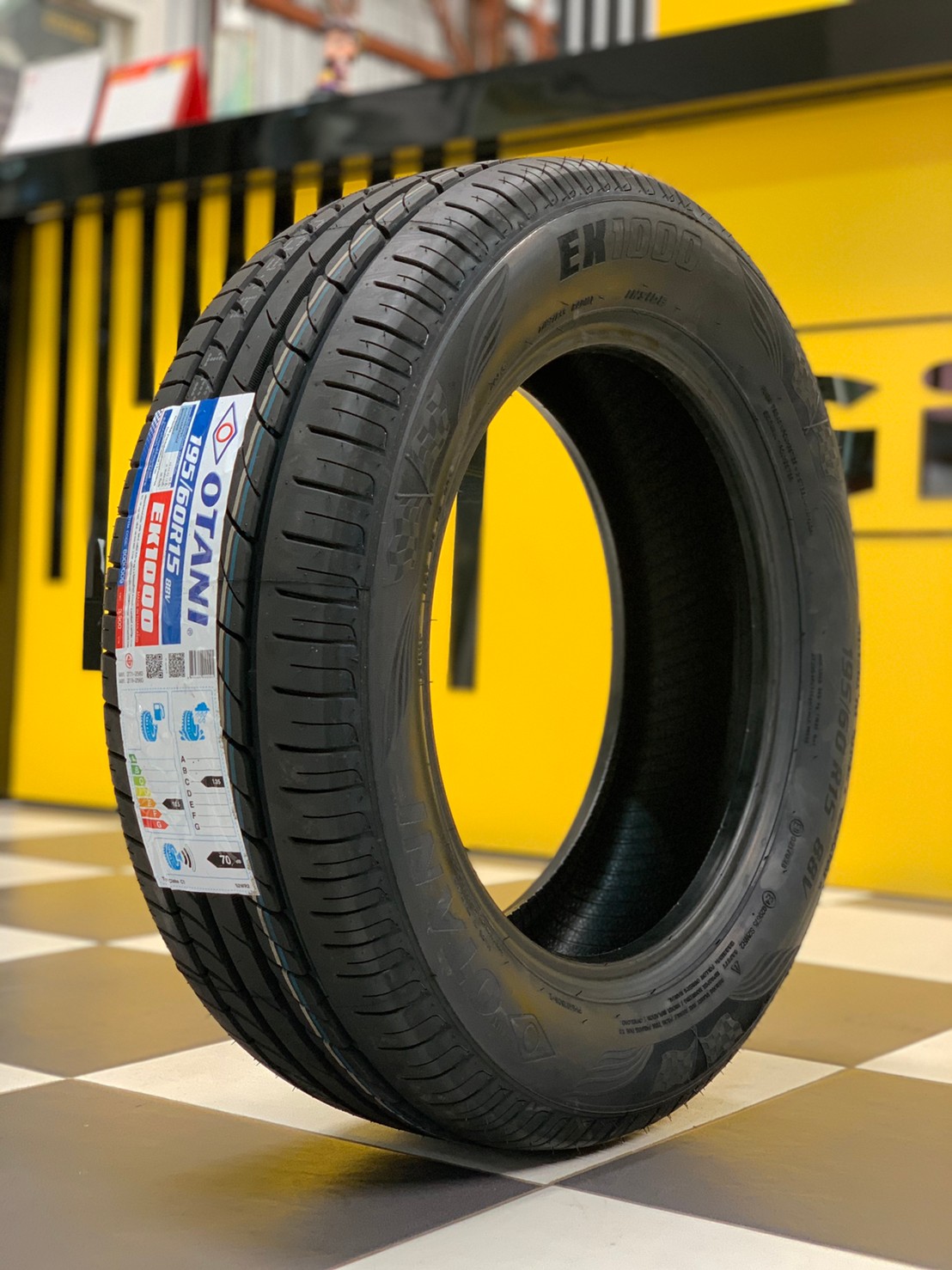 195/60R15 ยางใหม่ นุ่มเงียบ OTANI EK1000 ยางใหม่ปี2021 ราคาพิเศษพร้อมติดตั้งฟรี สามารถสอบถามเพิ่มเติมได้ค่ะ
