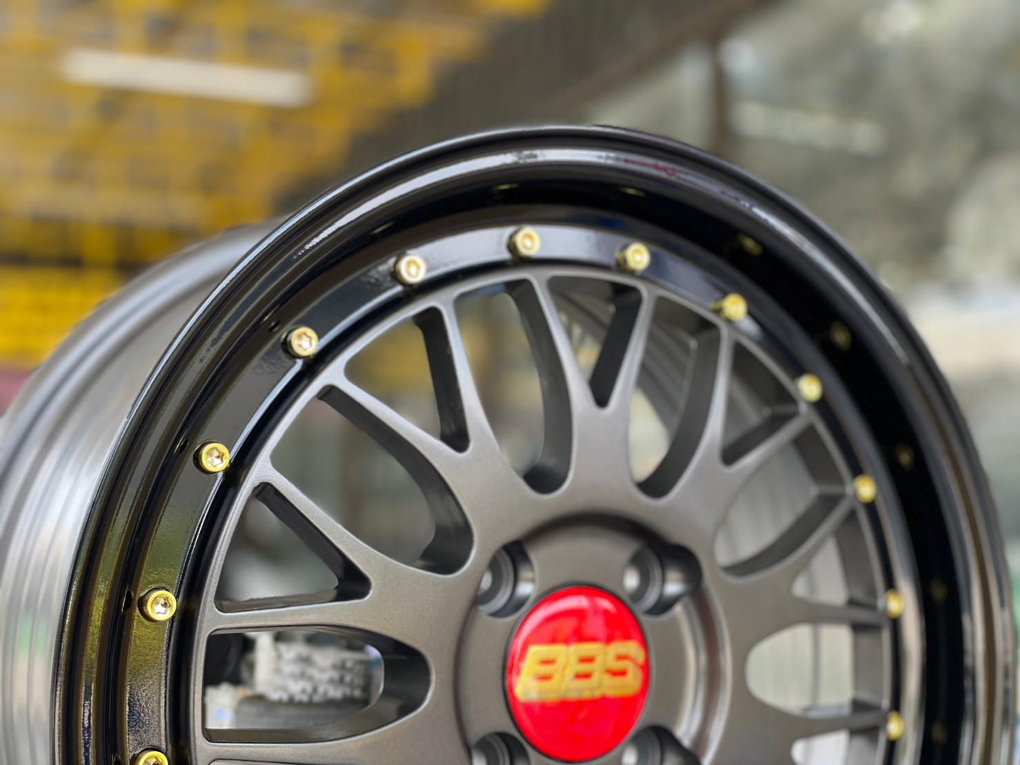 ล้อแม็กซ์ใหม่ BBS LM ขอบ15 15x6.5 ET35 4x100 สีเทากัน ขอบดำเงา หลุดสีทอง