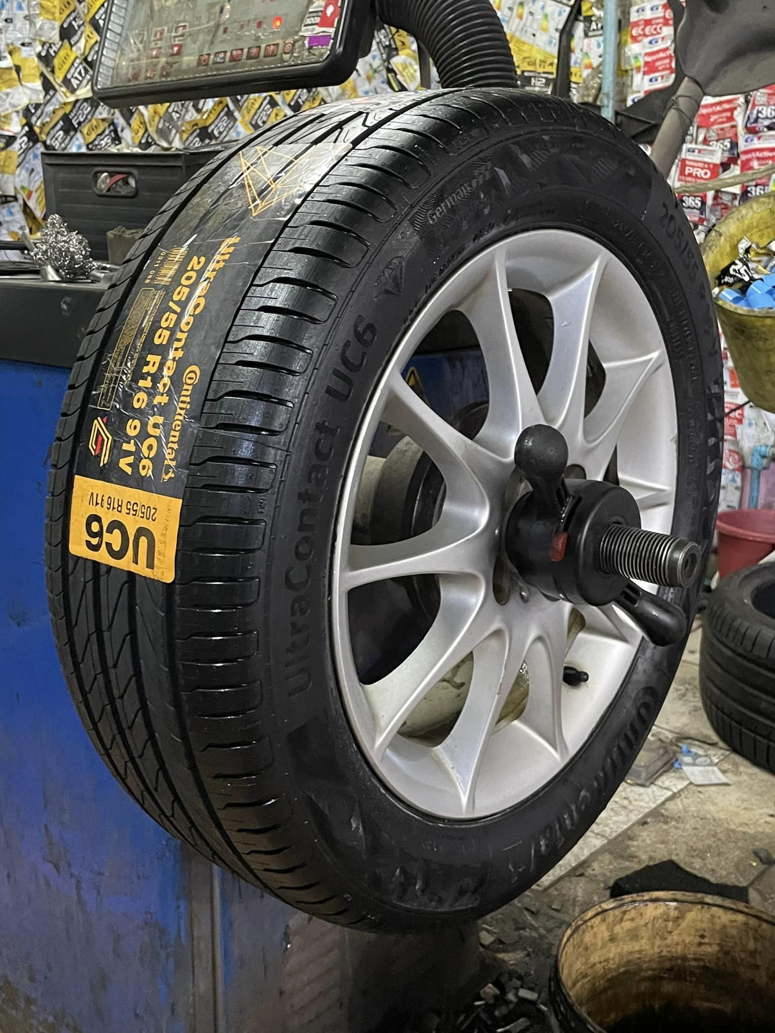 #TOYOTA_ALTIS 🚘เปลี่ยนยาง 💫 🛞#Continental_UltraContactUC6_205/55R16