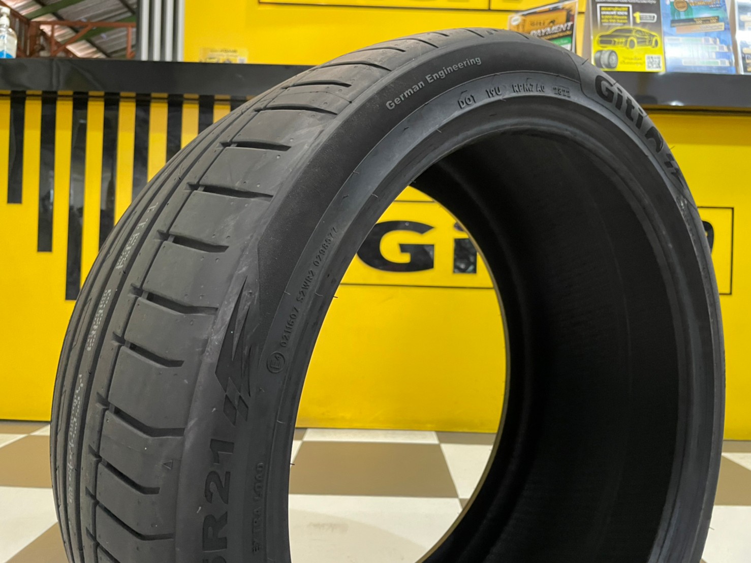 GITI SportS2 295/35R21 ยางใหม่ปี2022 ราคาโปรโมชั่นพิเศษ พร้อมติดตั้งฟรี