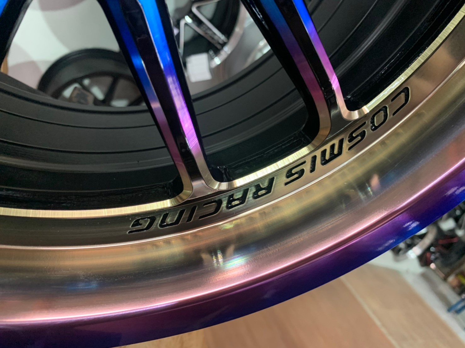 ล้อแม็กใหม่ขอบ15 Cosmis XT206R กว้าง8 4รู100 ออฟ30 CB67.1 สีไทเทเนียม