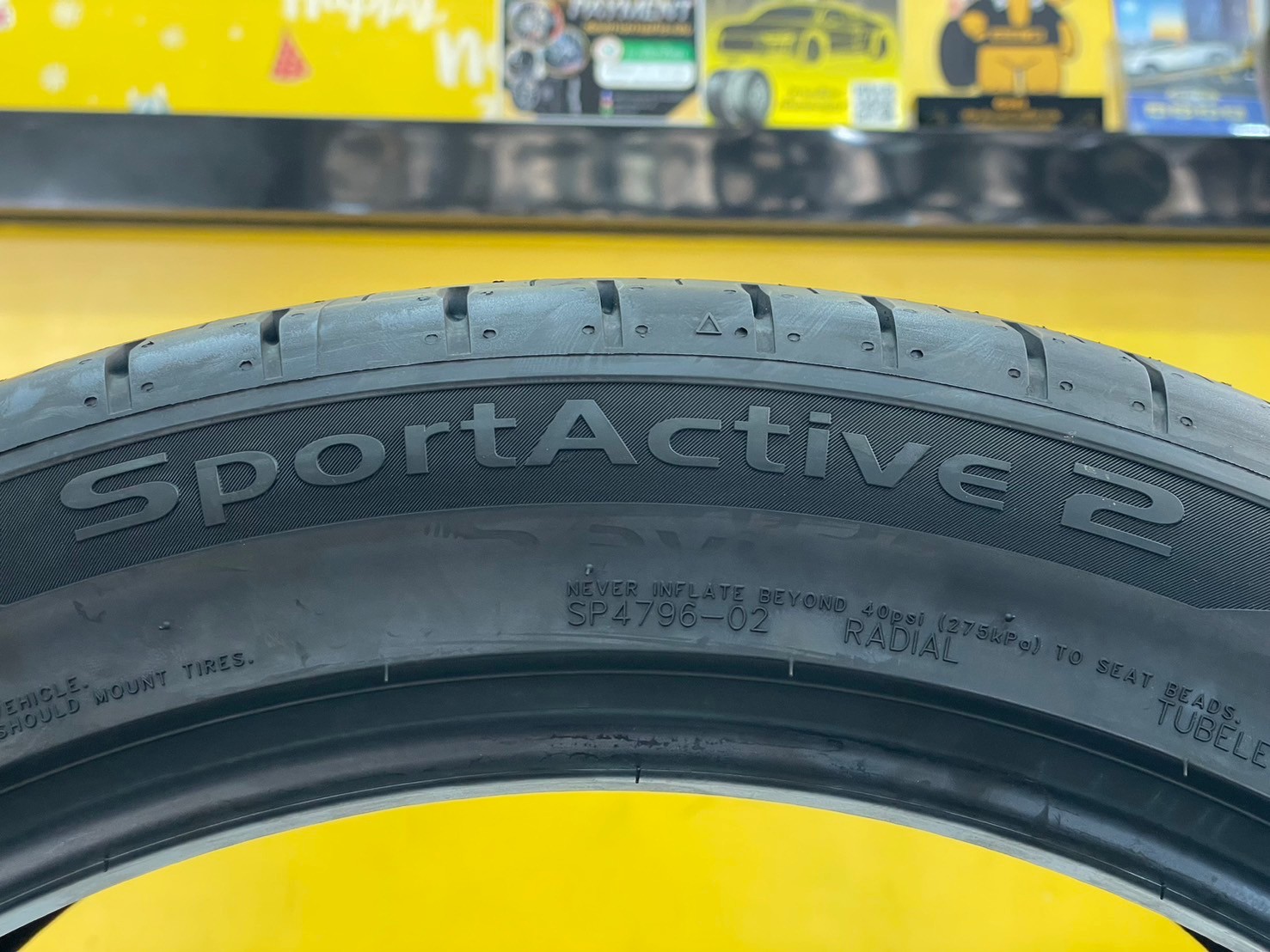 GT RADIAL SPORT Active2 235/45R19 ยางใหม่ปี2023