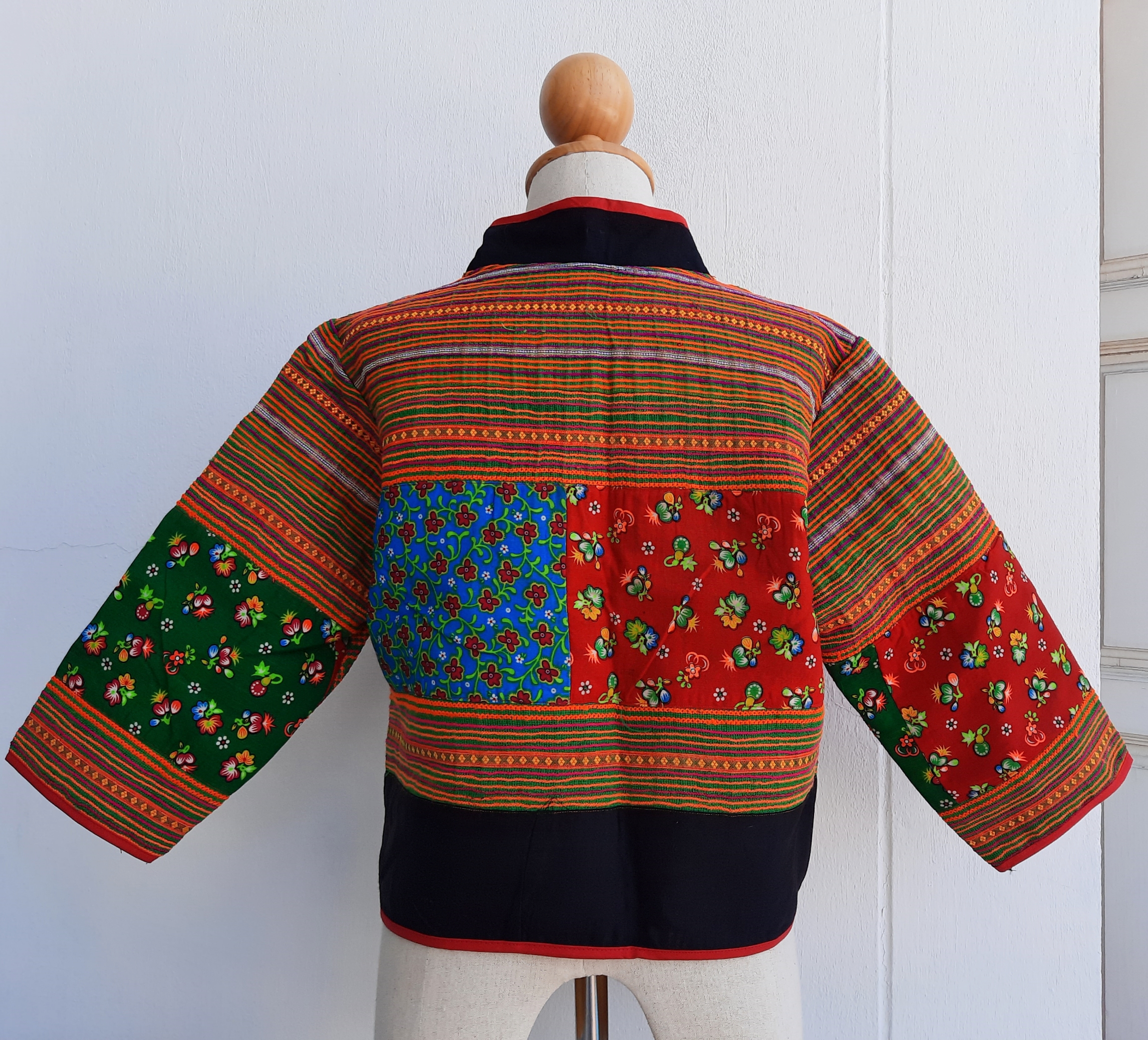 เสื้อเจ้านาง ลายโบราณ สีส้ม-เขียว
