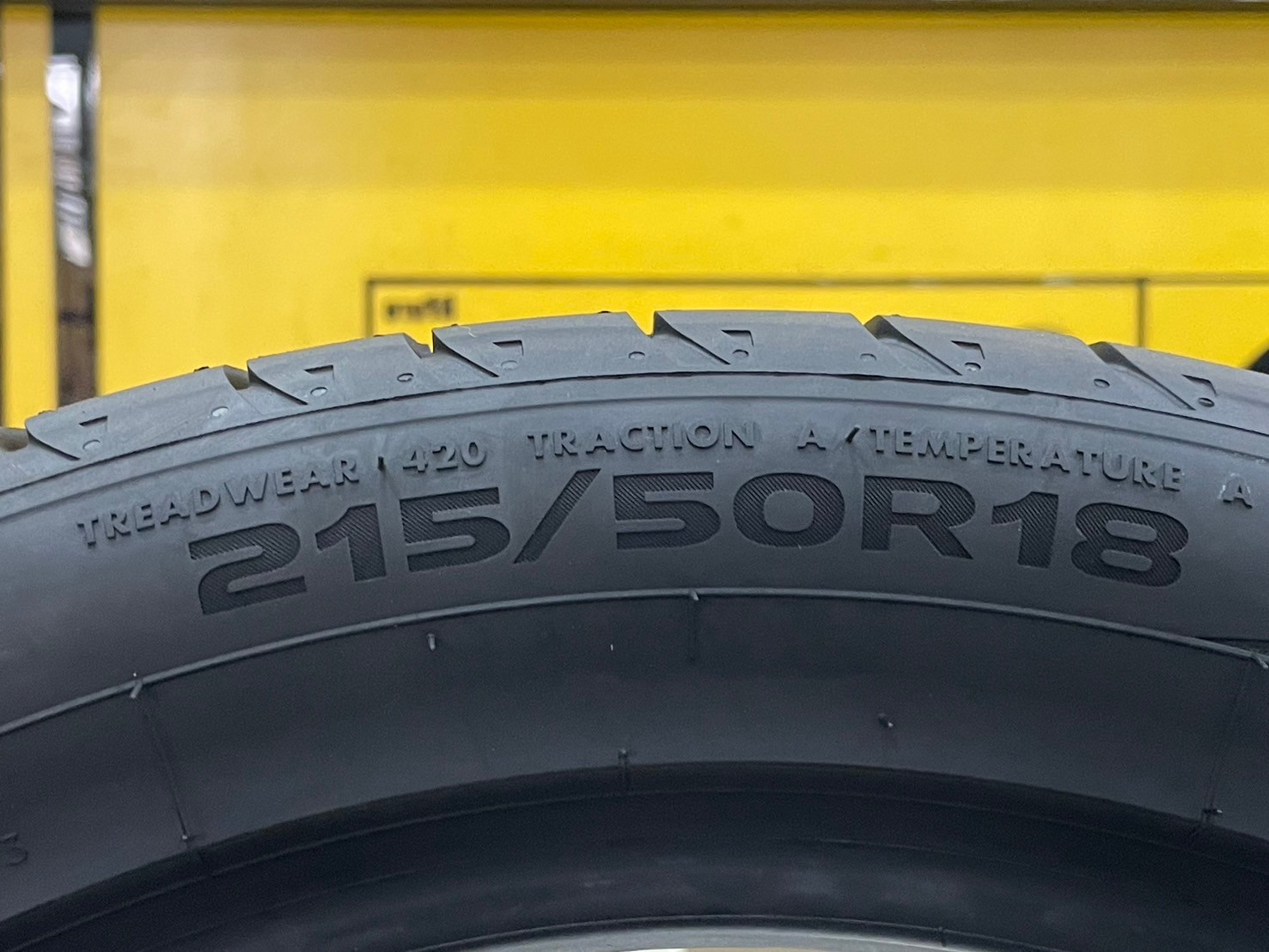 GT RADIAL FE2 215/50R18 EV READY ยางใหม่ปี2024 รองรับยางสำหรับรถไฟฟ้า EV