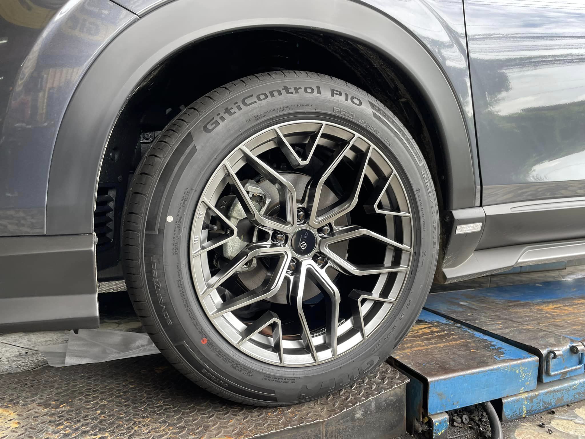 สวยลงตัวราคาเกินคุ้ม #HONDA_HRV🛞 #GITI_CONTROL P10 225/55R18 #ล้อแม็กซ์ใหม่ HOF RACING GRAXY XO1 18X8.5 ET35 5X114.3