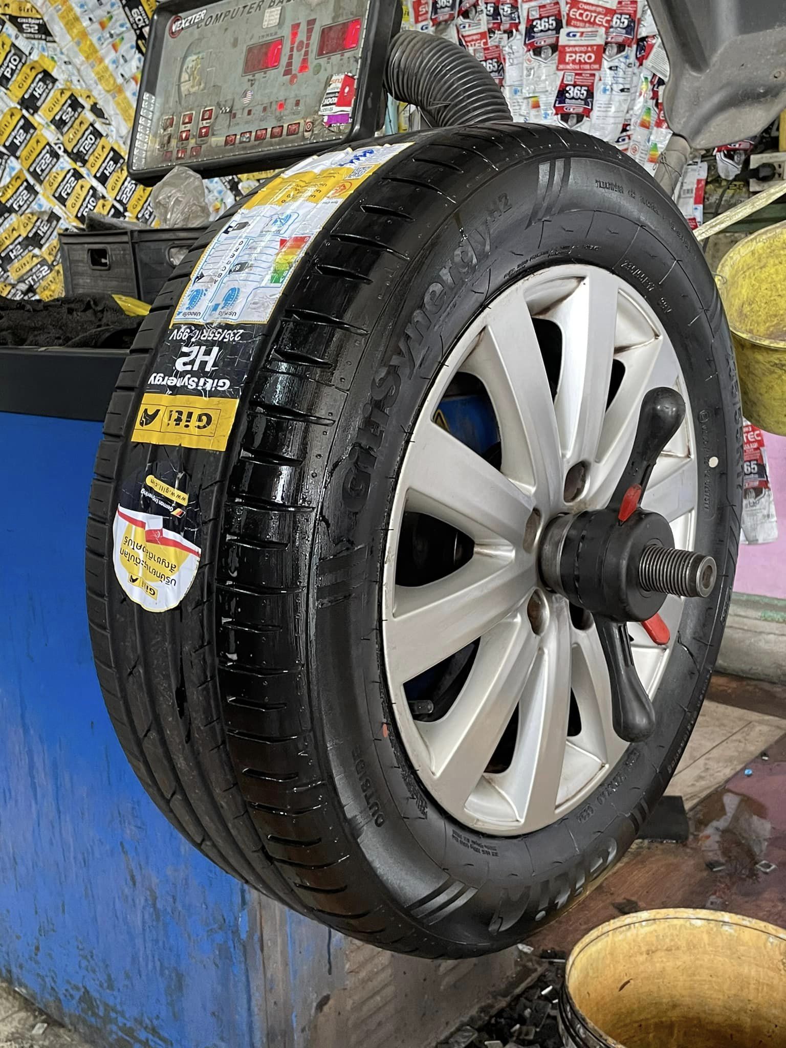 #VOLKSWAGEN_CARAVELLE🛞 #GITI_SYNERGY_H2 235/55R17