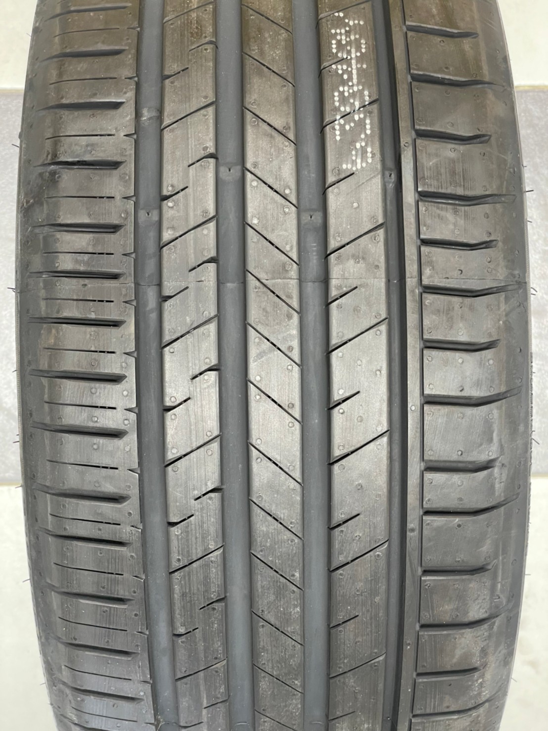 235/35R19 Giti SportS1 ยางสปอร์ตคุณภาพดี นุ่มเงียบ ยางใหม่ปีปลายปี21