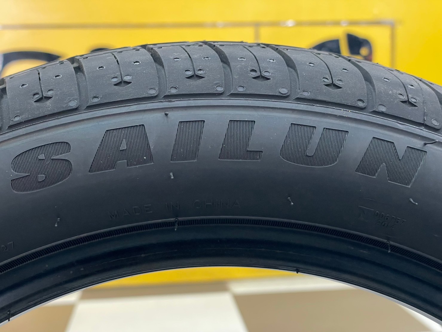 ยางใหม่ SAILUN ATREZZO ECO 165/65R14 ยางใหม่ปี2024 ยางคุณภาพดี นุ่มเงียบ