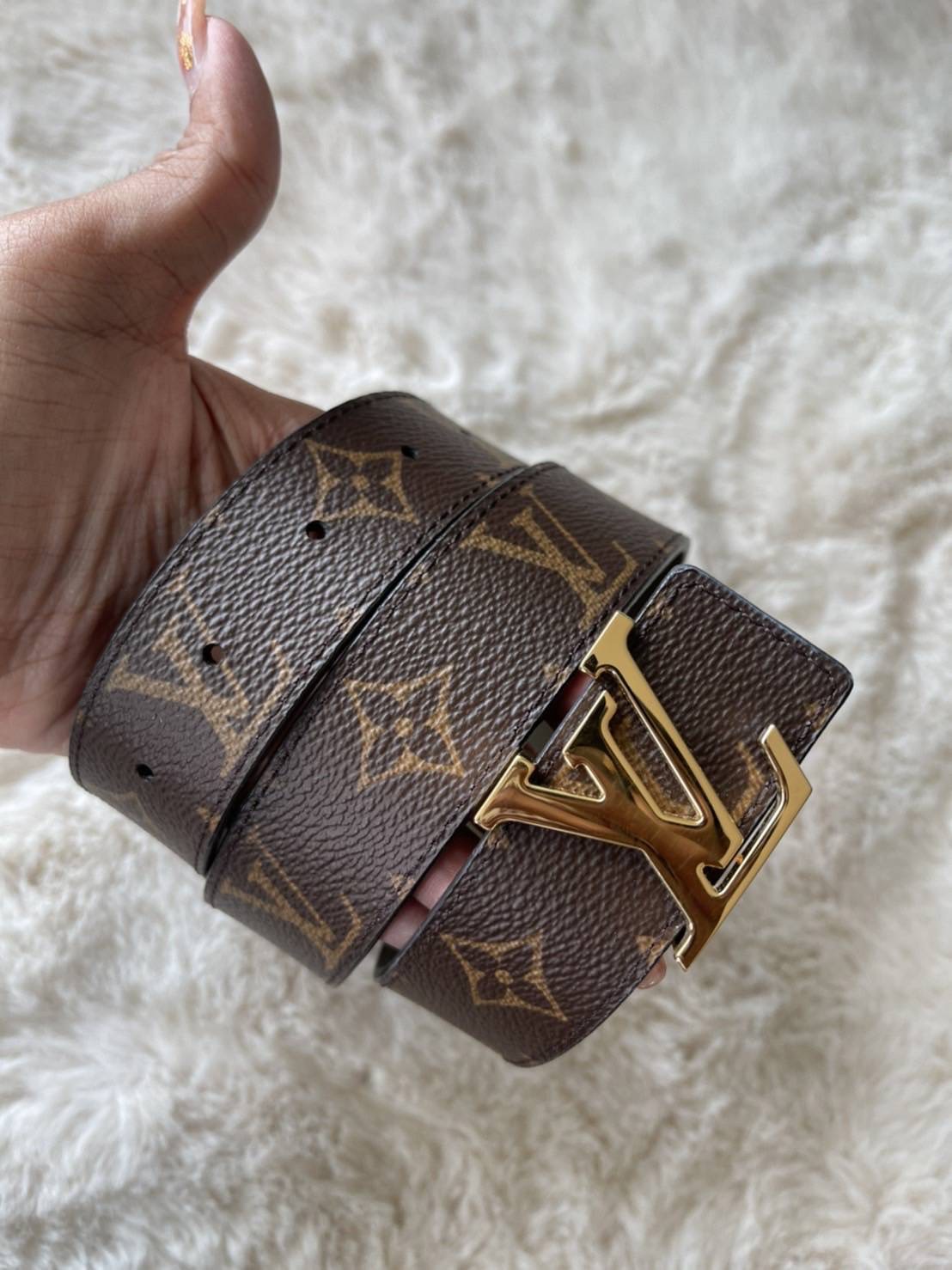 เข็มขัดแบรนด์LVมือสอง Like new LV belt 3 cm DC20