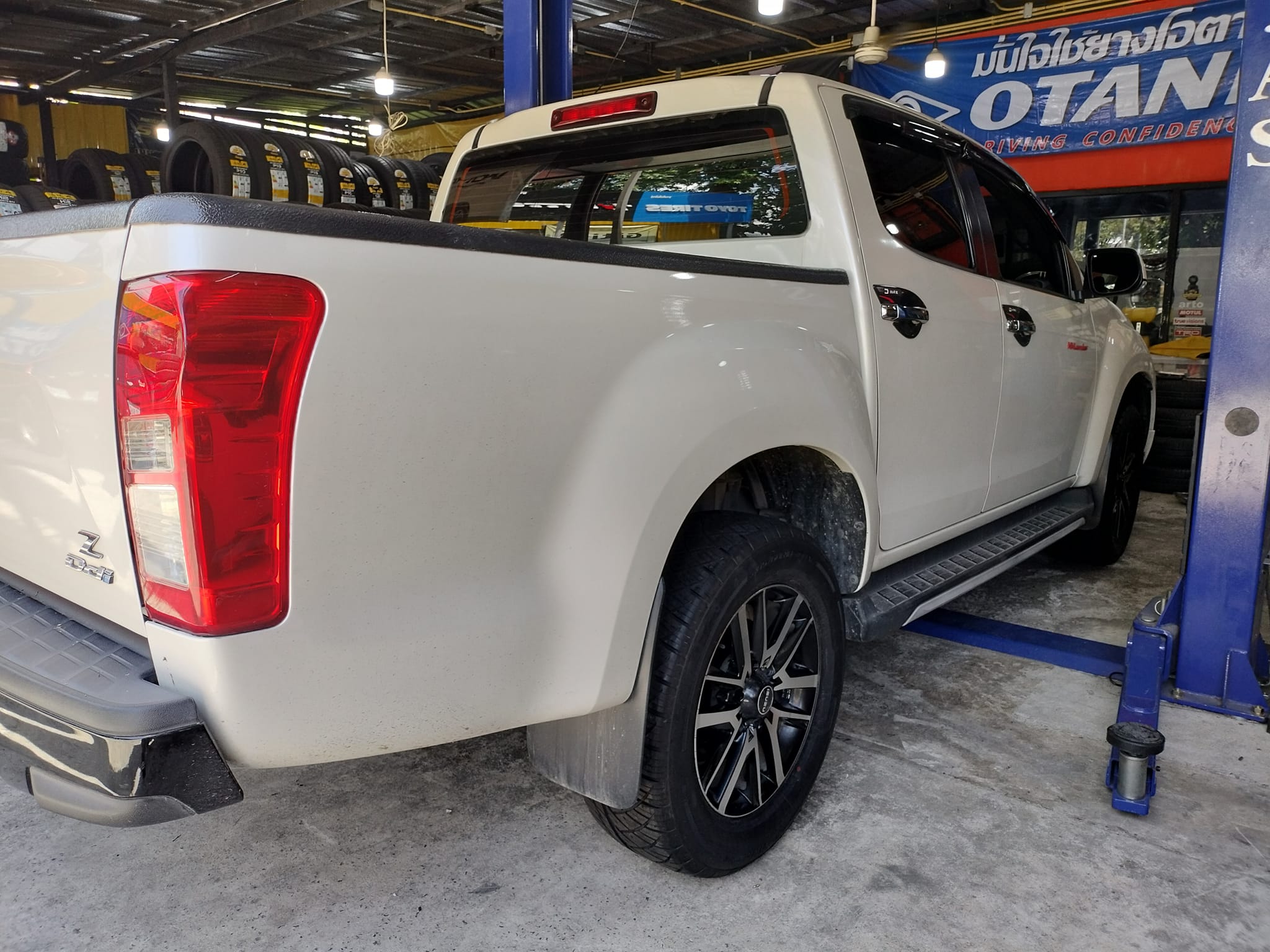 #ISUZU_DMAX #LENSO_D1SP_265/60R18