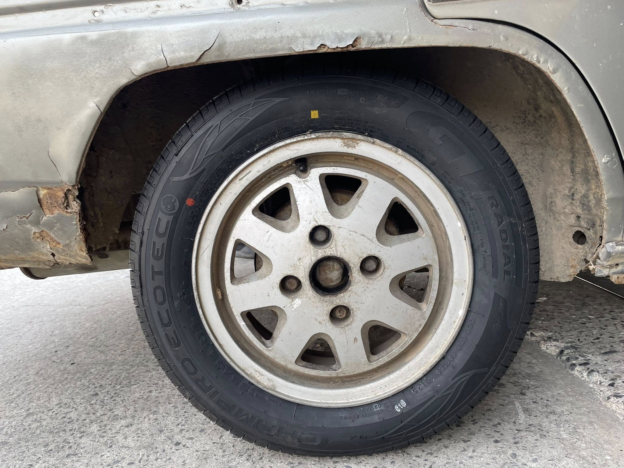 #MITSUBISHI_GalantRiyal🚘เปลี่ยนยาง 🛞🐘#GT RADIAL #ECOTEC 185/65R14 ❤️ 🛞 #ยางสมรรถนะสูง นุ่มเงียบ