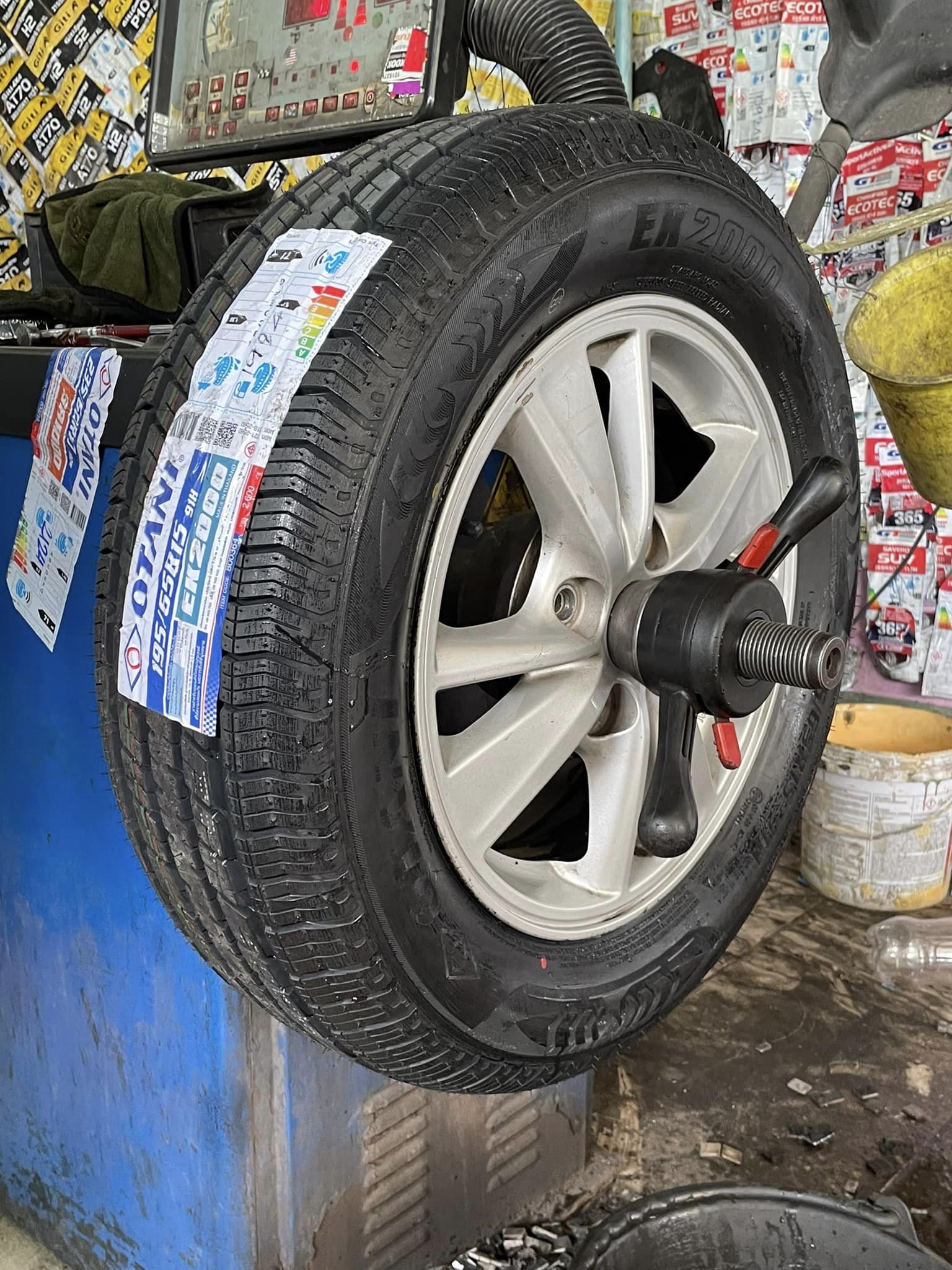 🚘 #TOYOTA_AVANZA🛞 🛞#OTANI #EK2000 🛞195/65R15 🛞